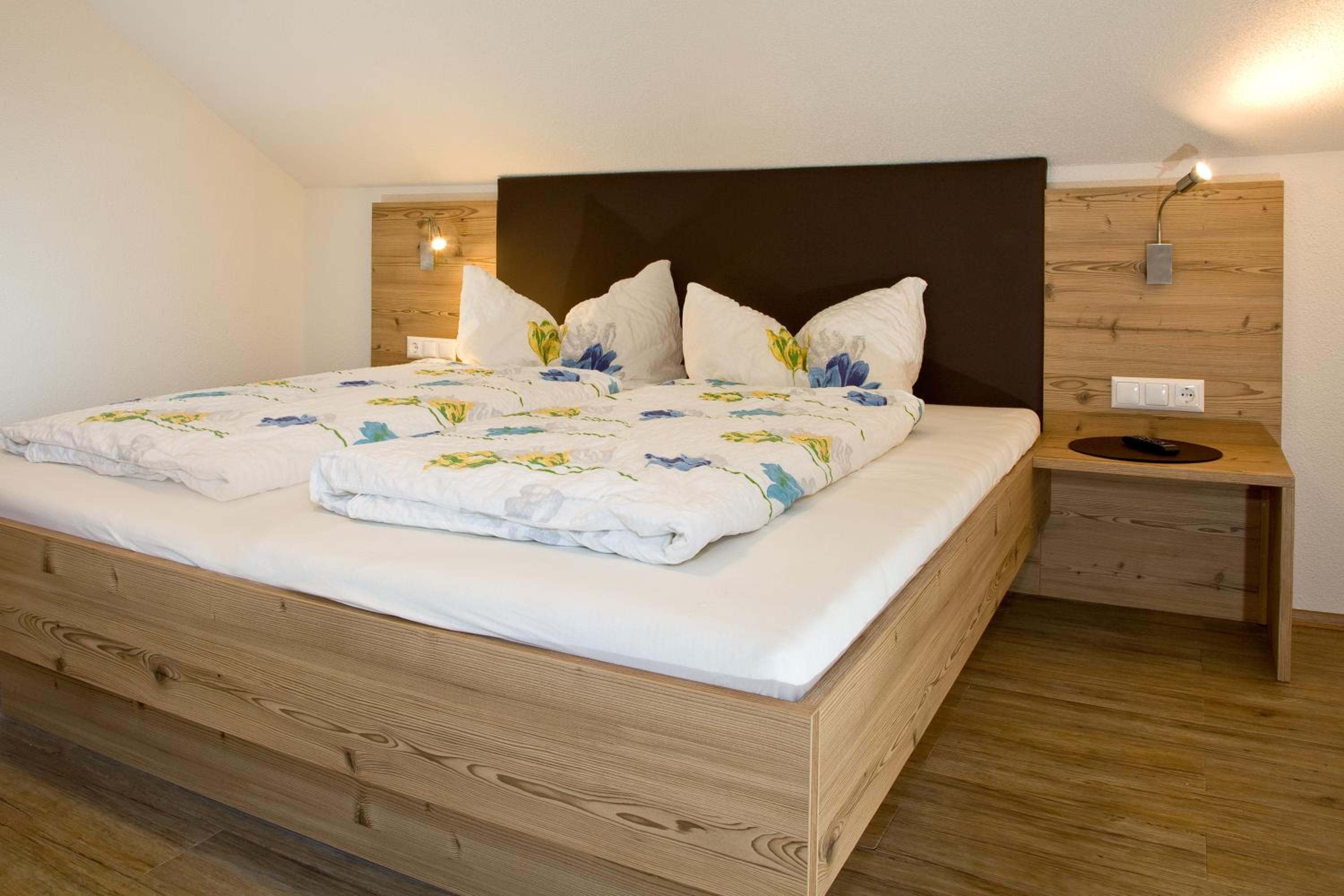 Studio Apartment photo 1