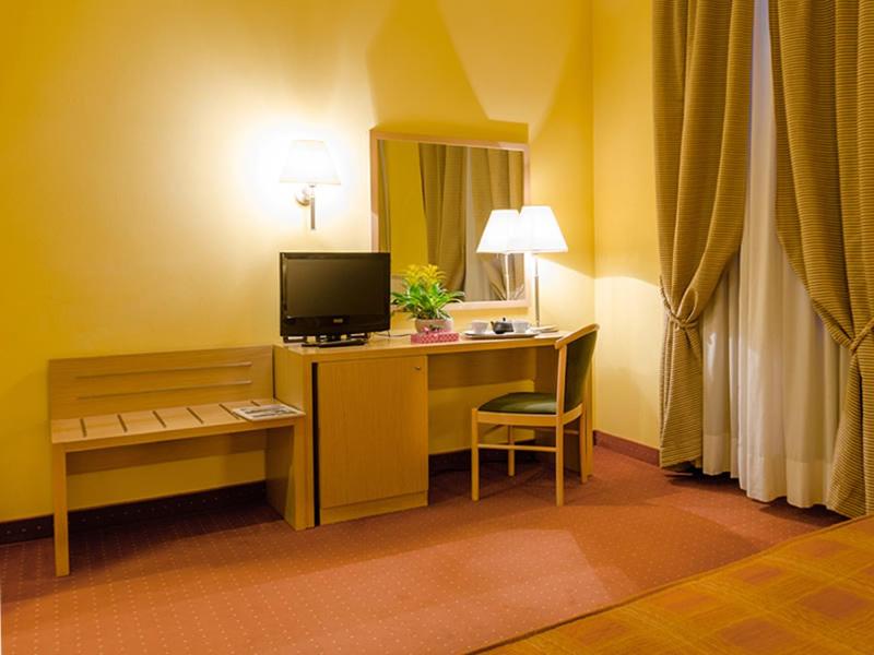 Superior Double or Twin Room photo 1