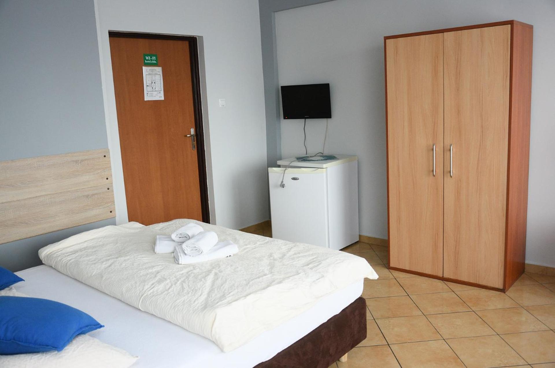 Suite (2 Adults) - Photo 6