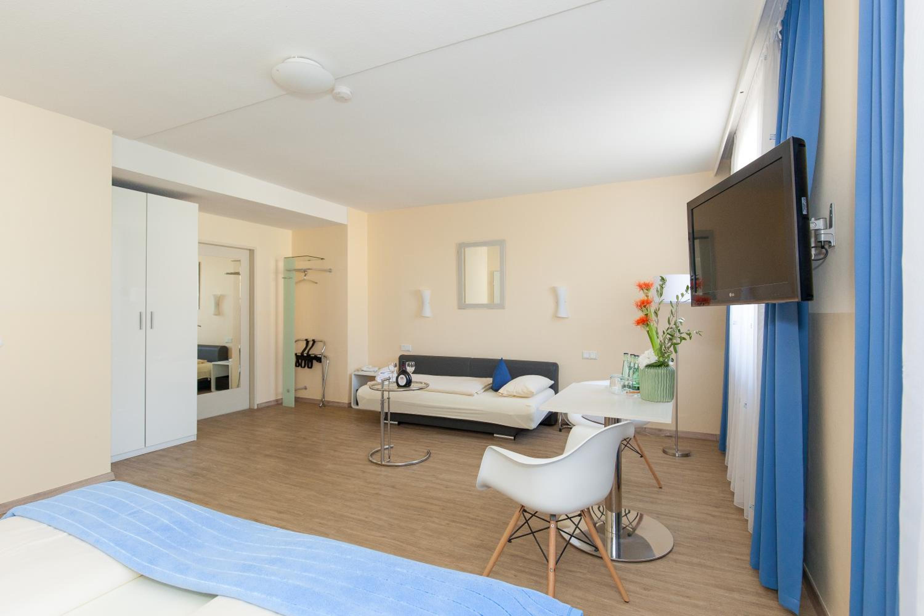 Triple Room - Photo 5