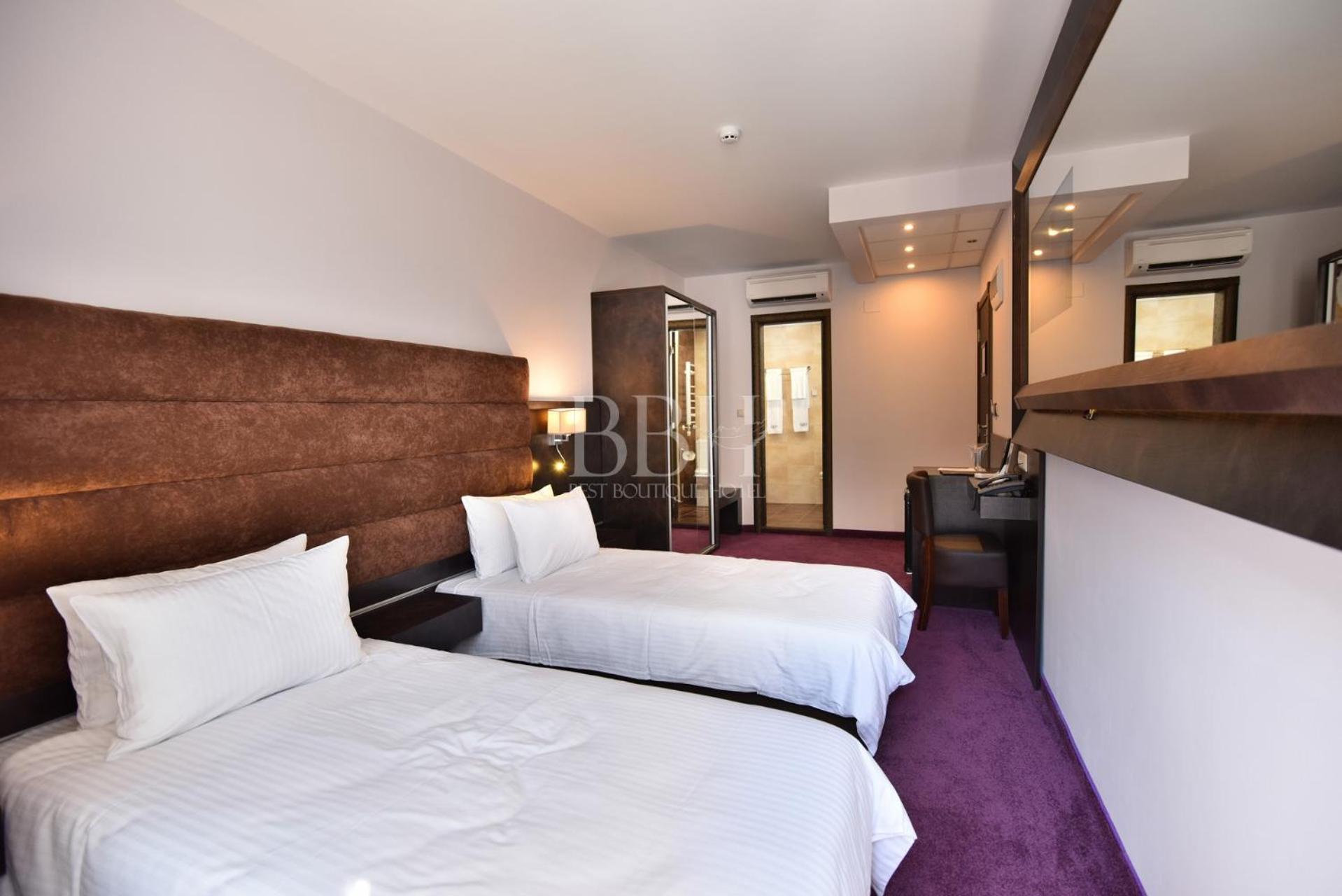 Twin Room with Balcony photo 2