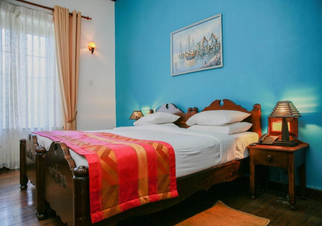 Superior Room with Bathtub photo 2