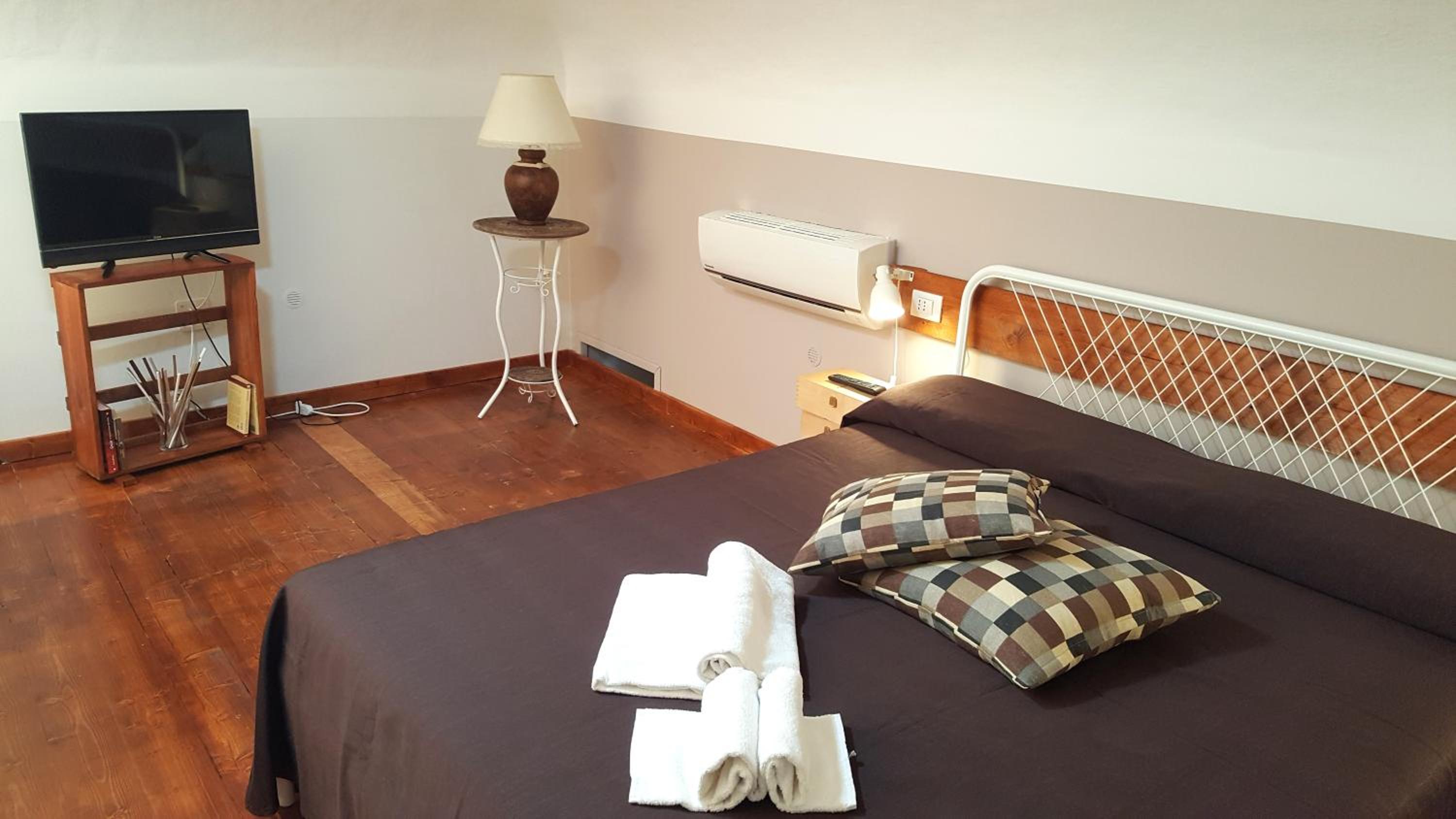 One-Bedroom House