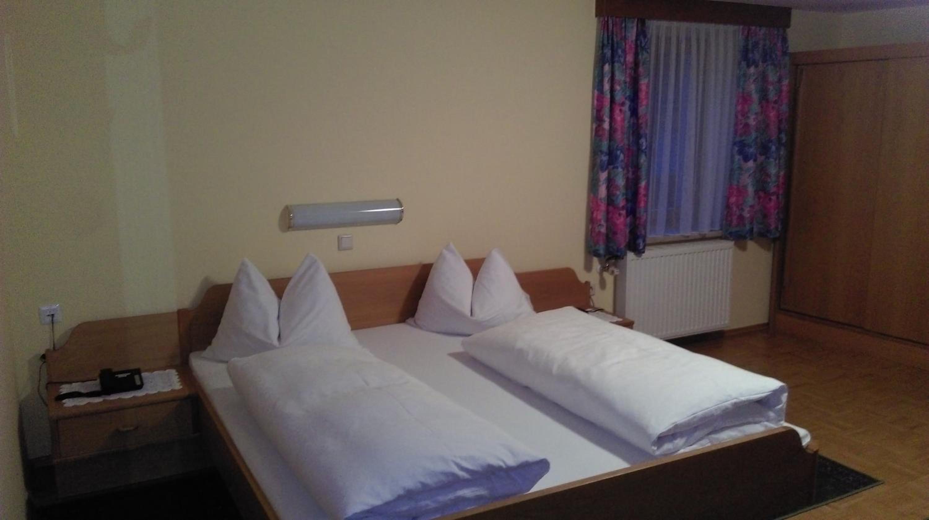 Quadruple Room - Photo 1