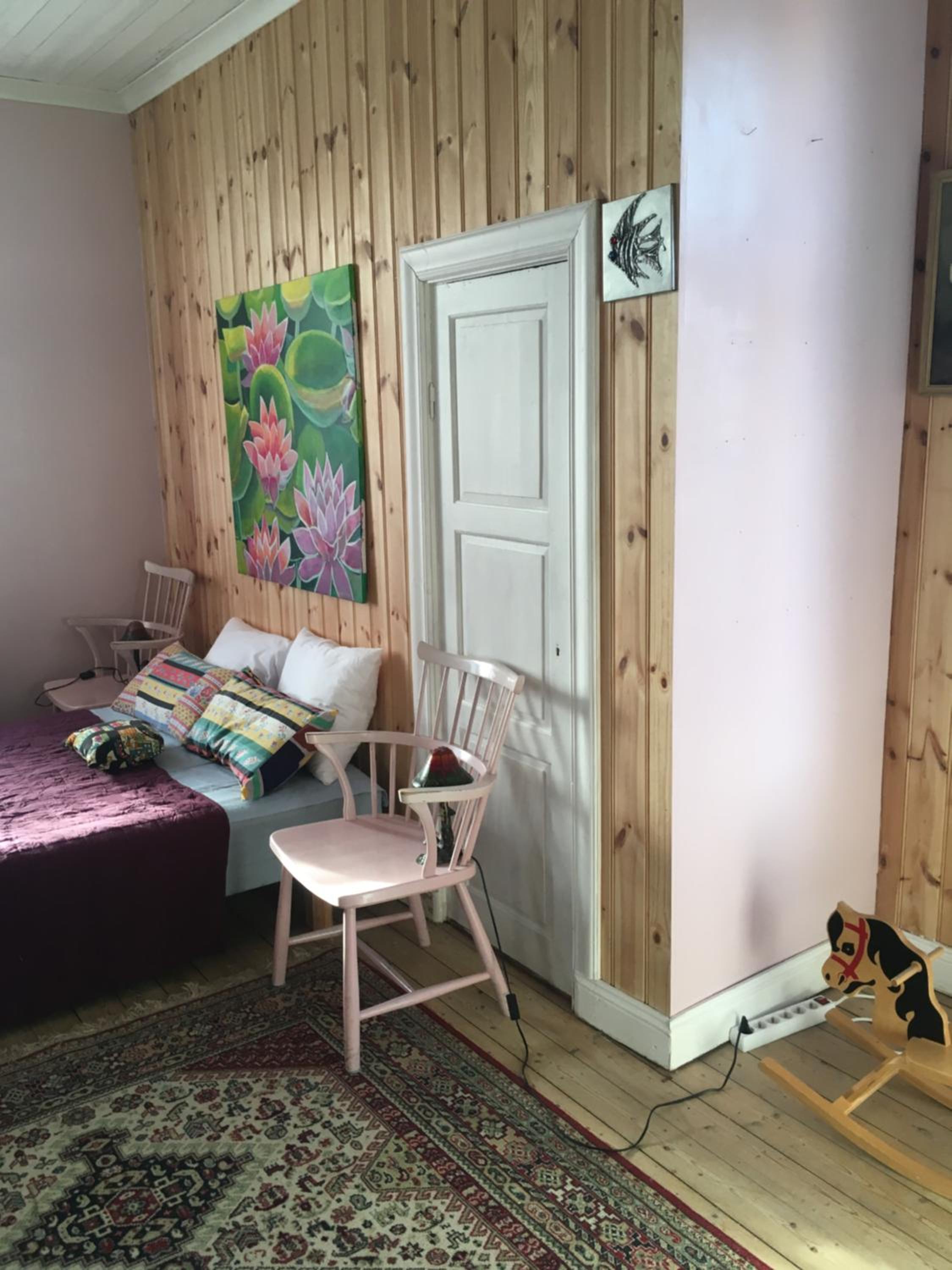 Family Room - Photo 2