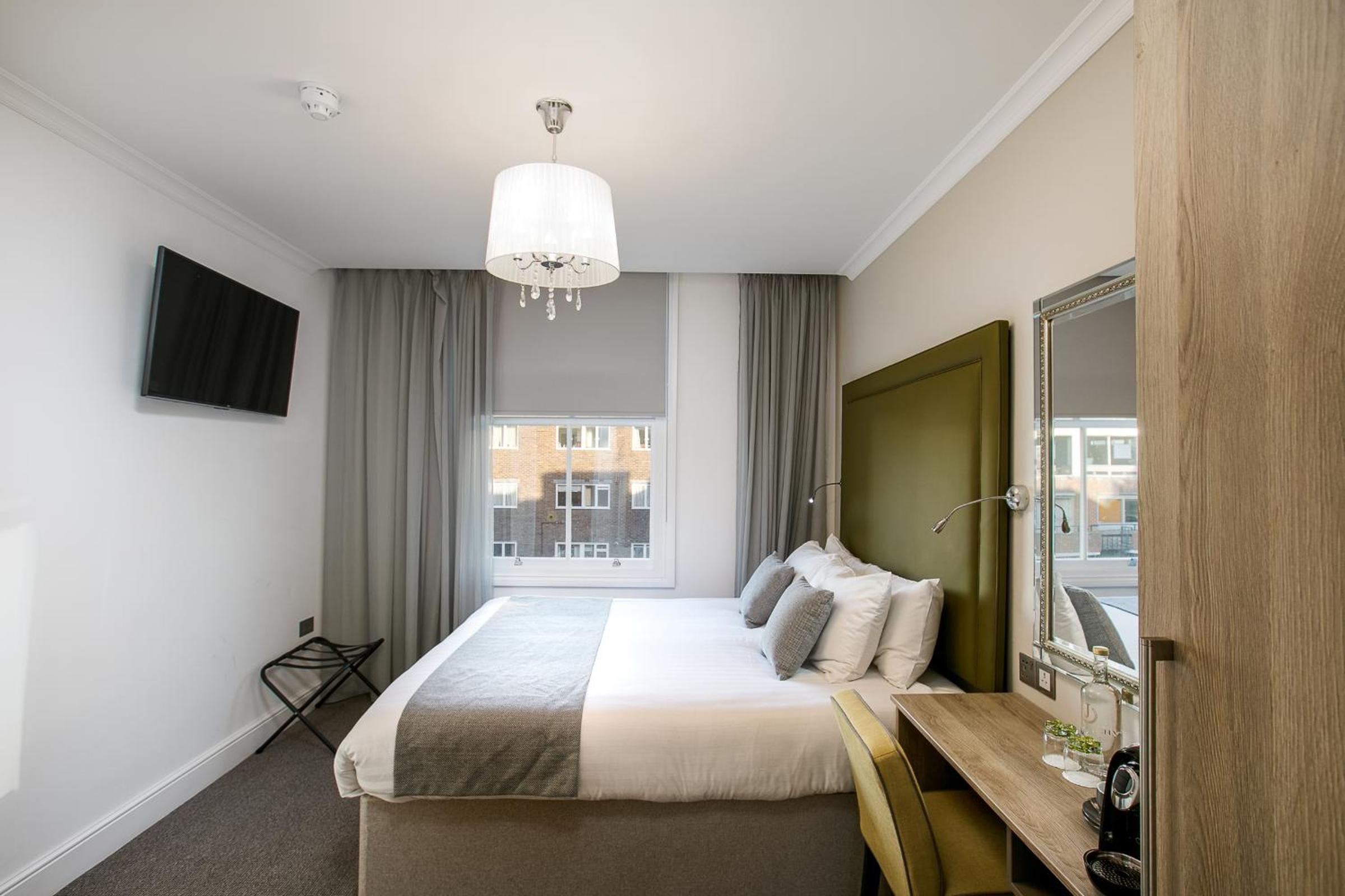 Superior Double Room photo 2