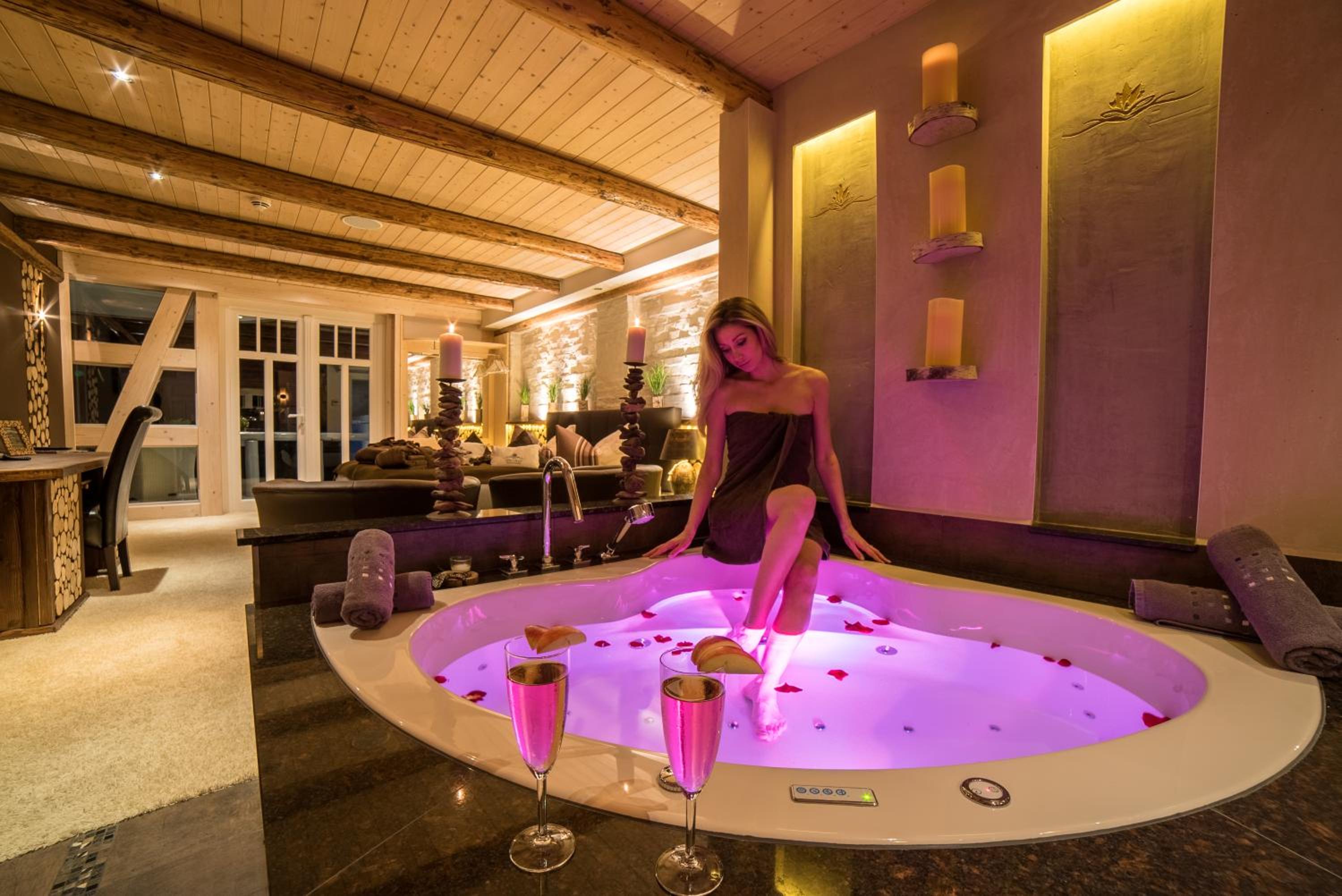 Wellness-Suite ,,Waldestraum'' photo 2