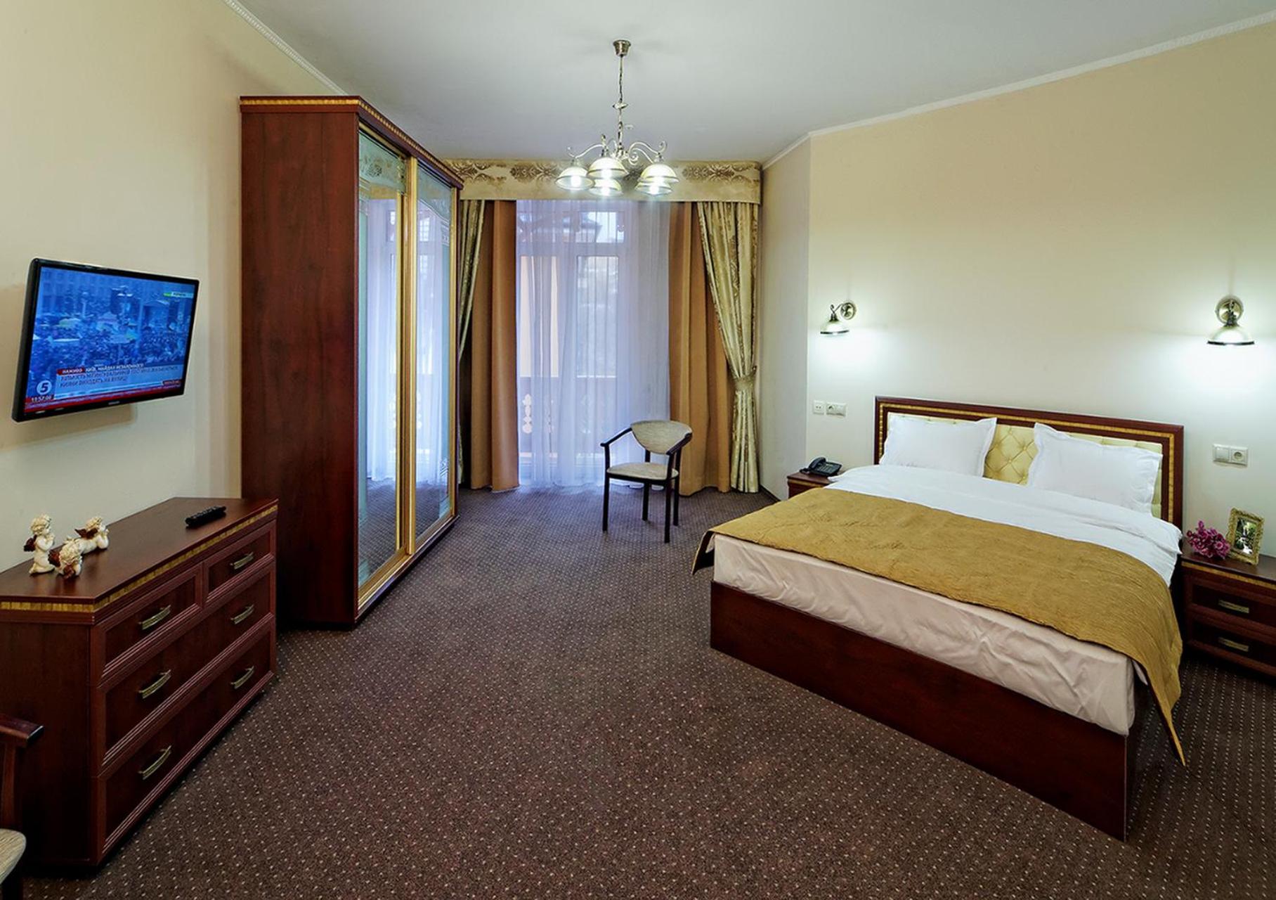 Standard Double or Twin Room