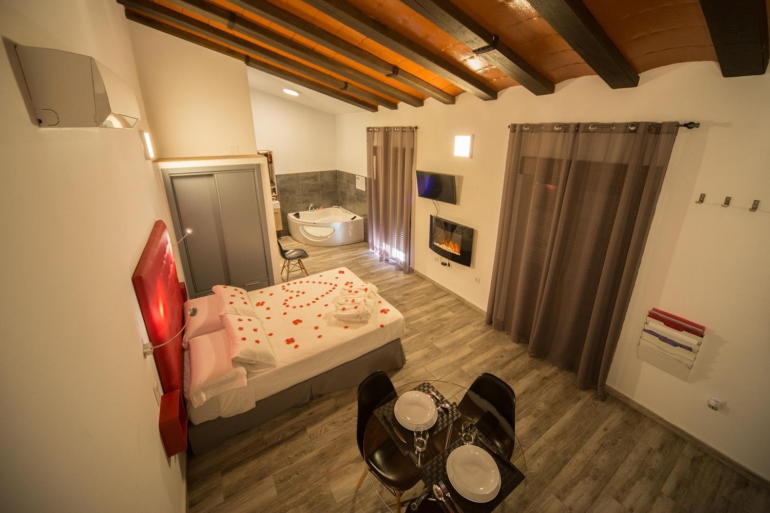 Habitación Doble Deluxe con Baño N.2