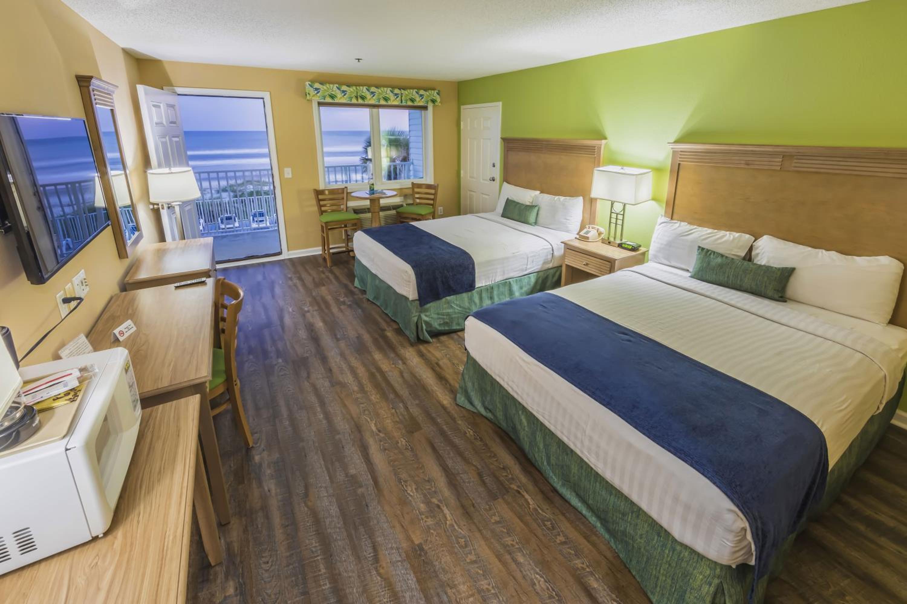 Queen Room with Ocean View photo 2