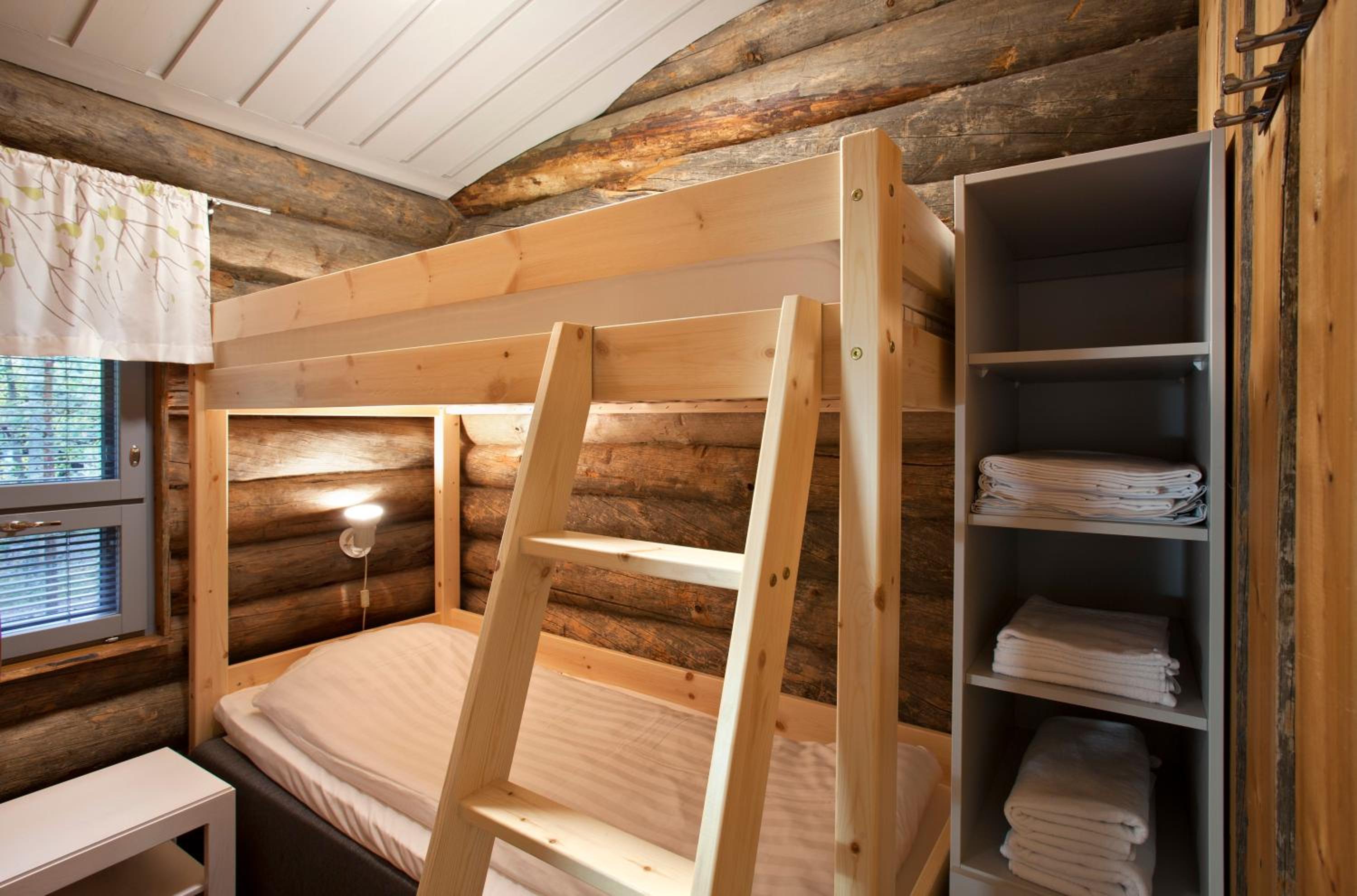 Three-Bedroom Chalet photo 2