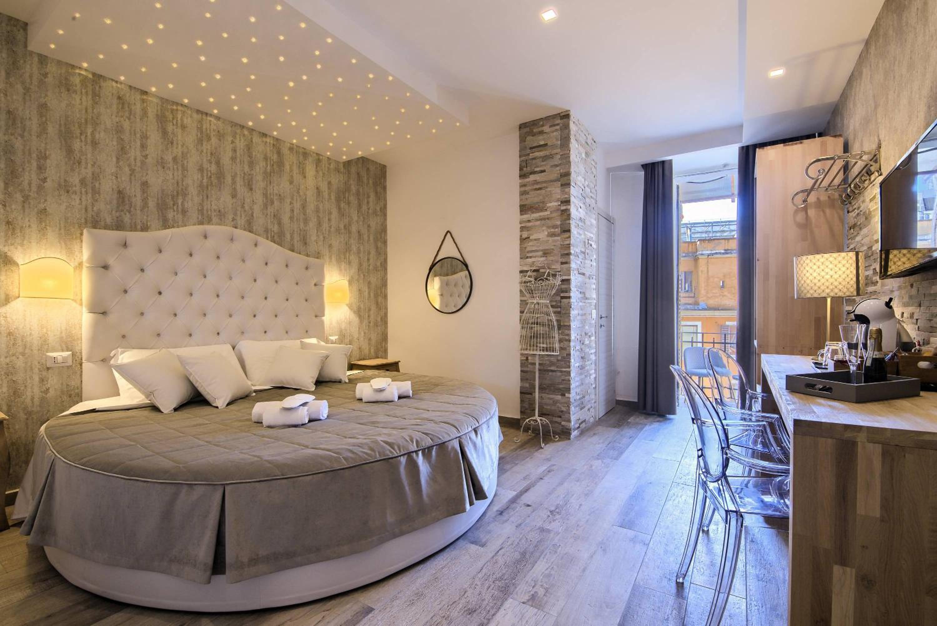 Deluxe Double Room photo 2