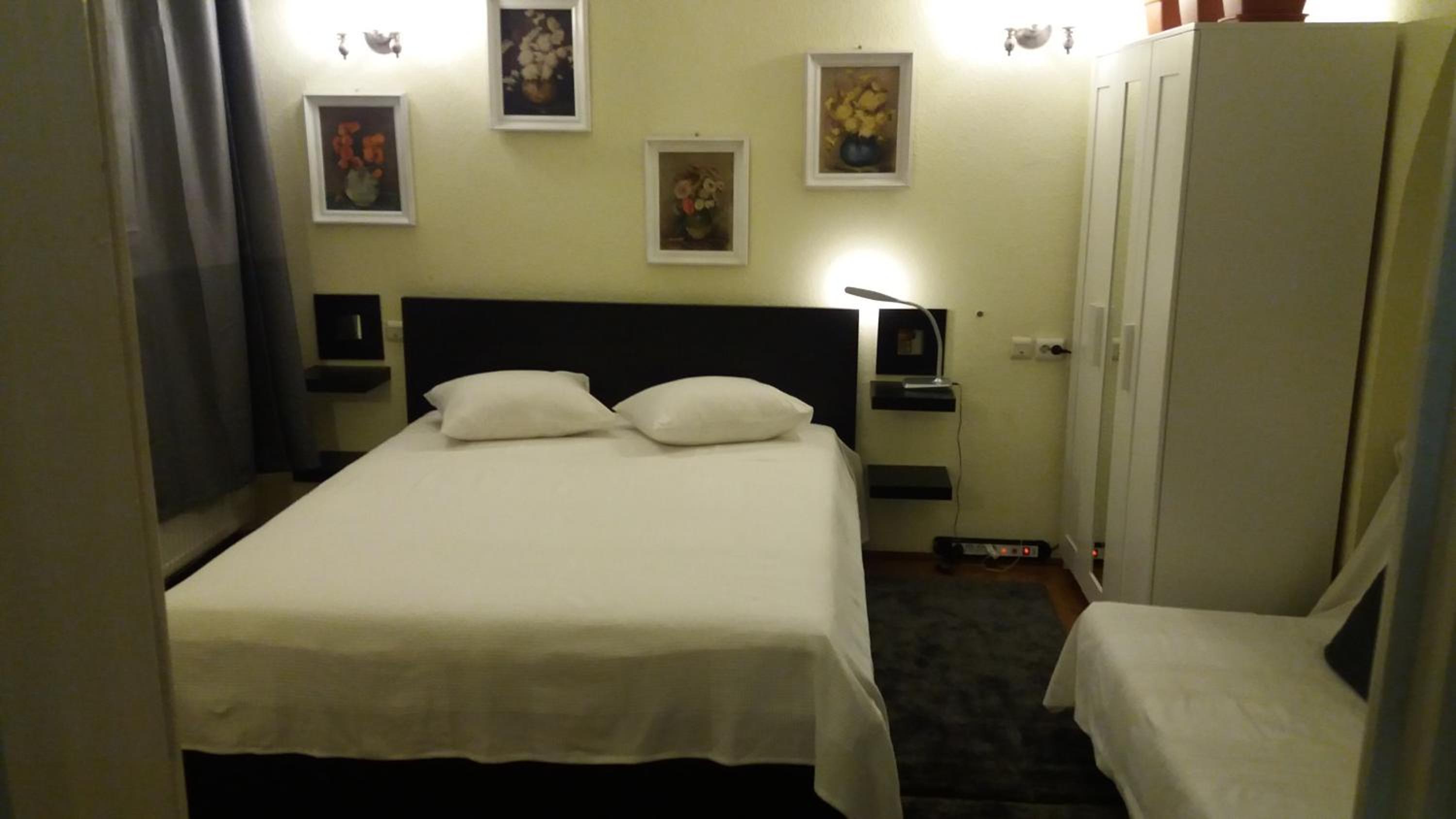 Quadruple Room With Private Bathroom