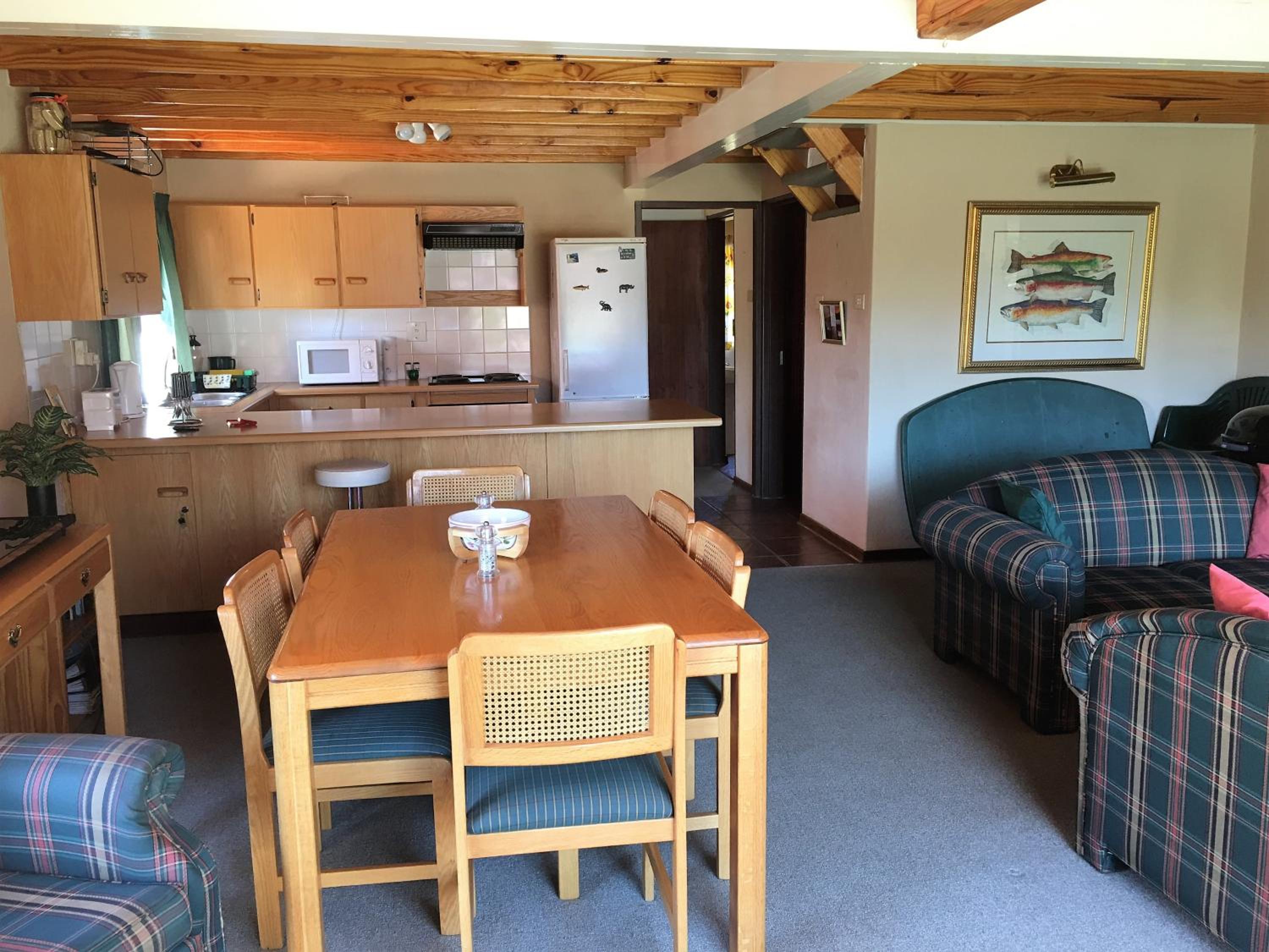 Three-Bedroom House - Photo 20