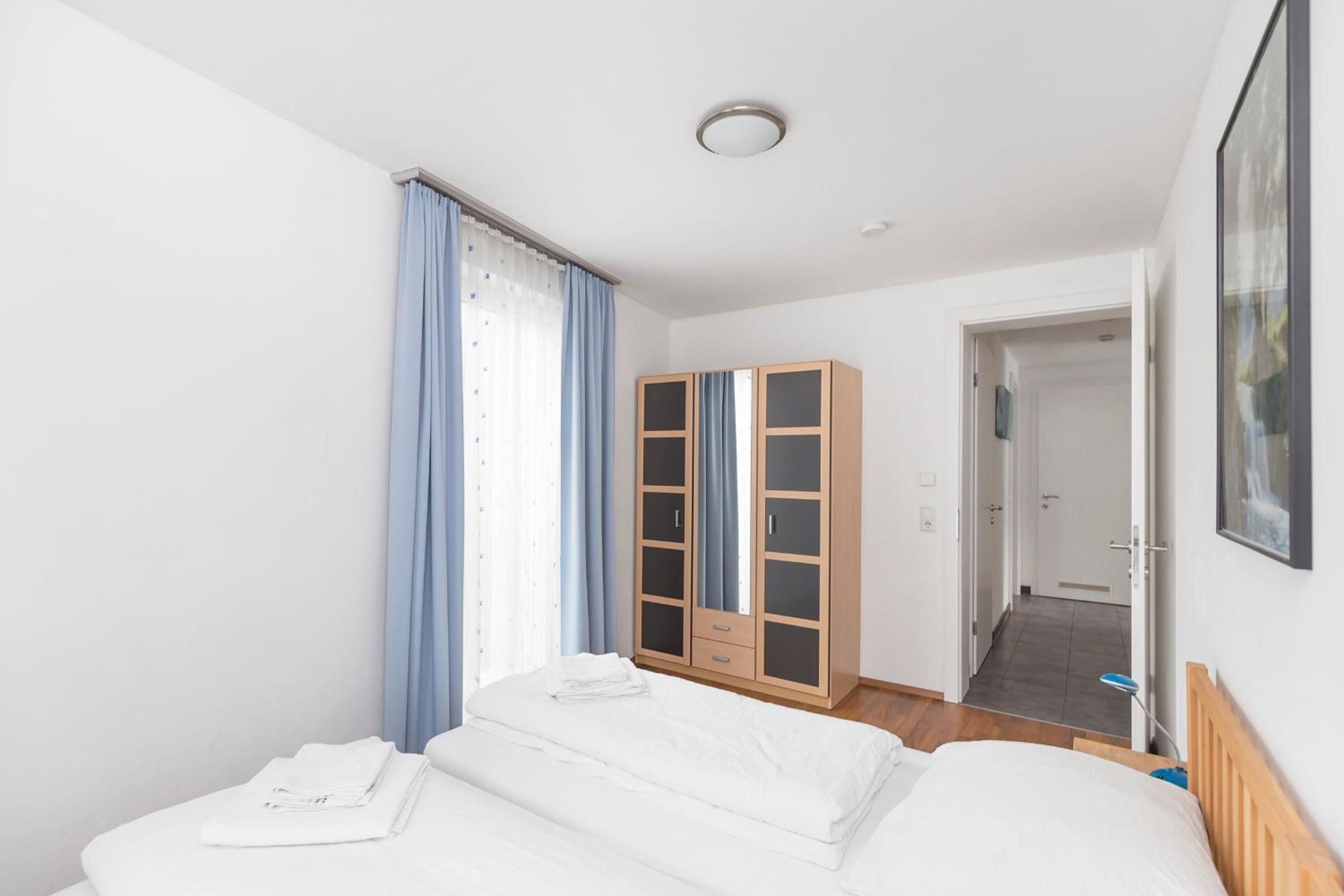 Luxury Three-Bedroom Apartment photo 1
