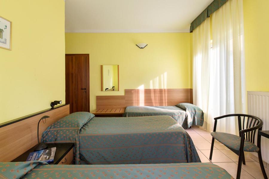 Triple Room - Photo 4
