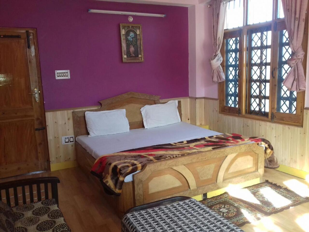 Deluxe Family Suite