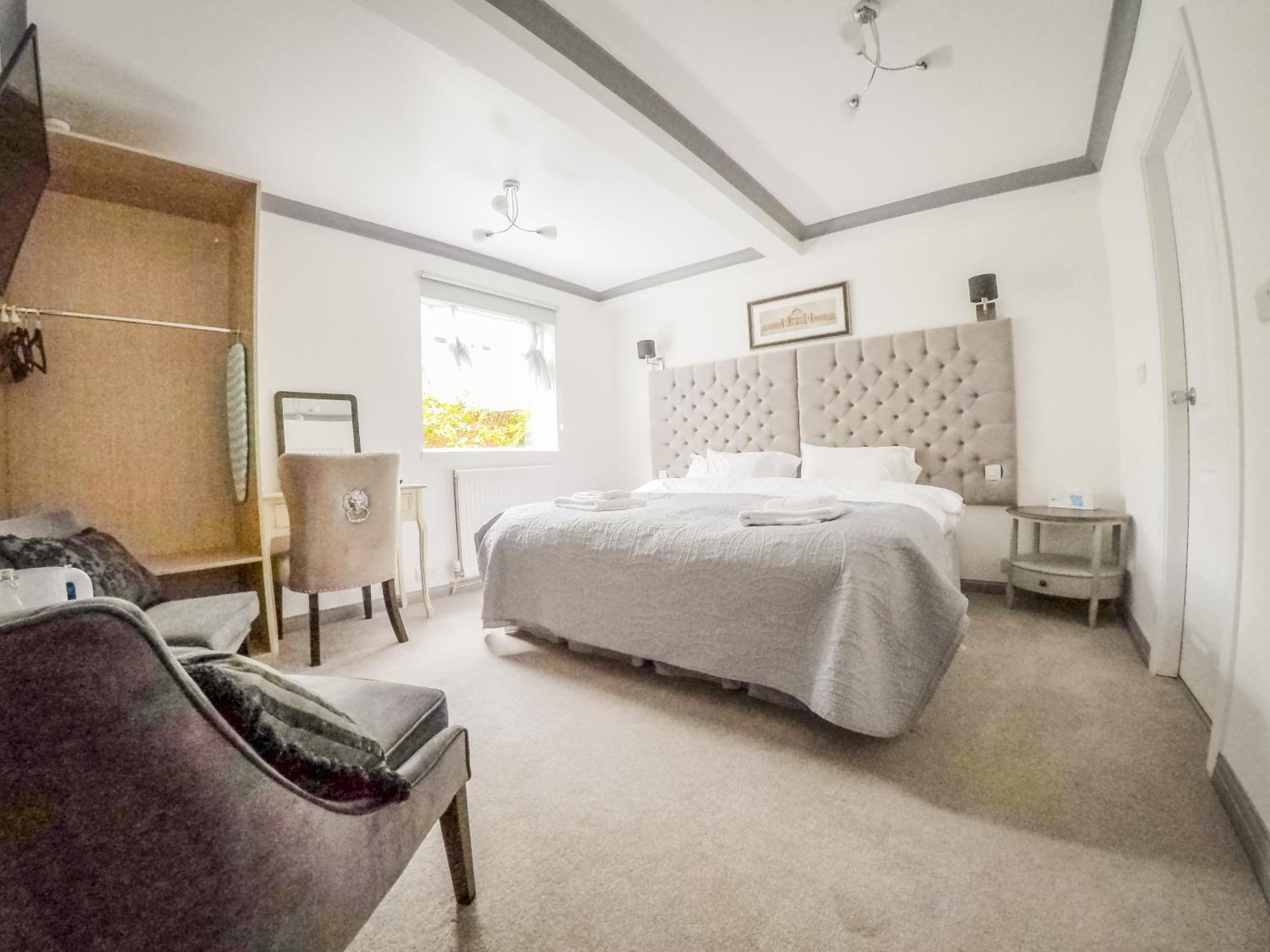 Standard Queen Room - Photo 3