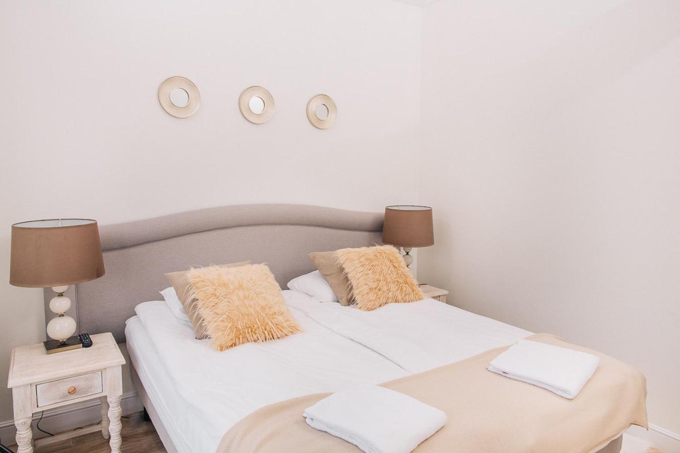 Twin Room with Balcony photo 3