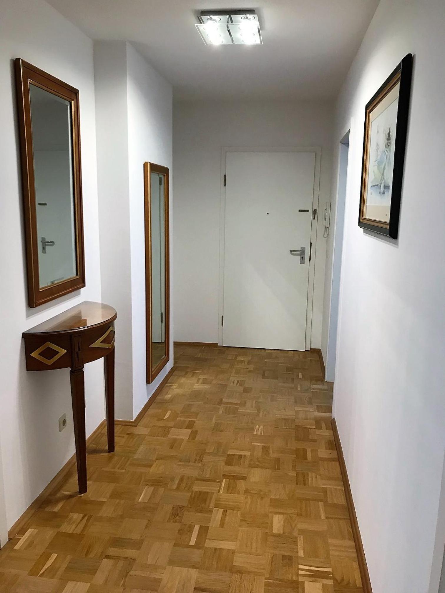 Three Bedroom Deluxe Apartment - Photo 7
