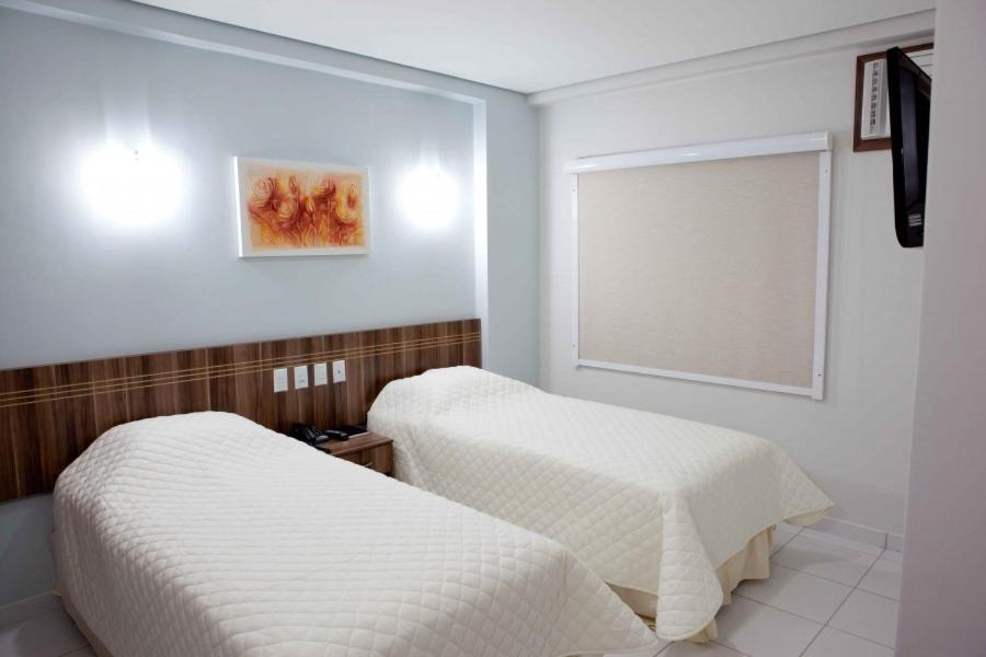 Double or Twin Room photo 3