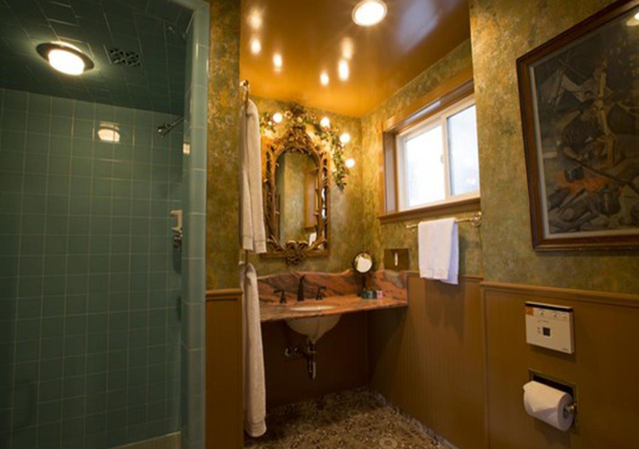Mountain Cabin - Photo 2