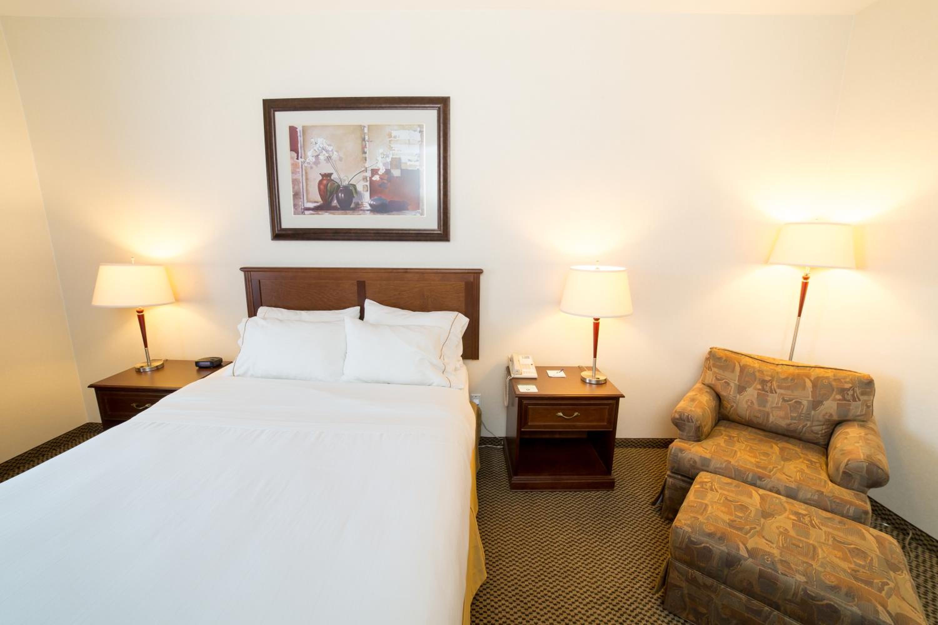Standard Room - Photo 8