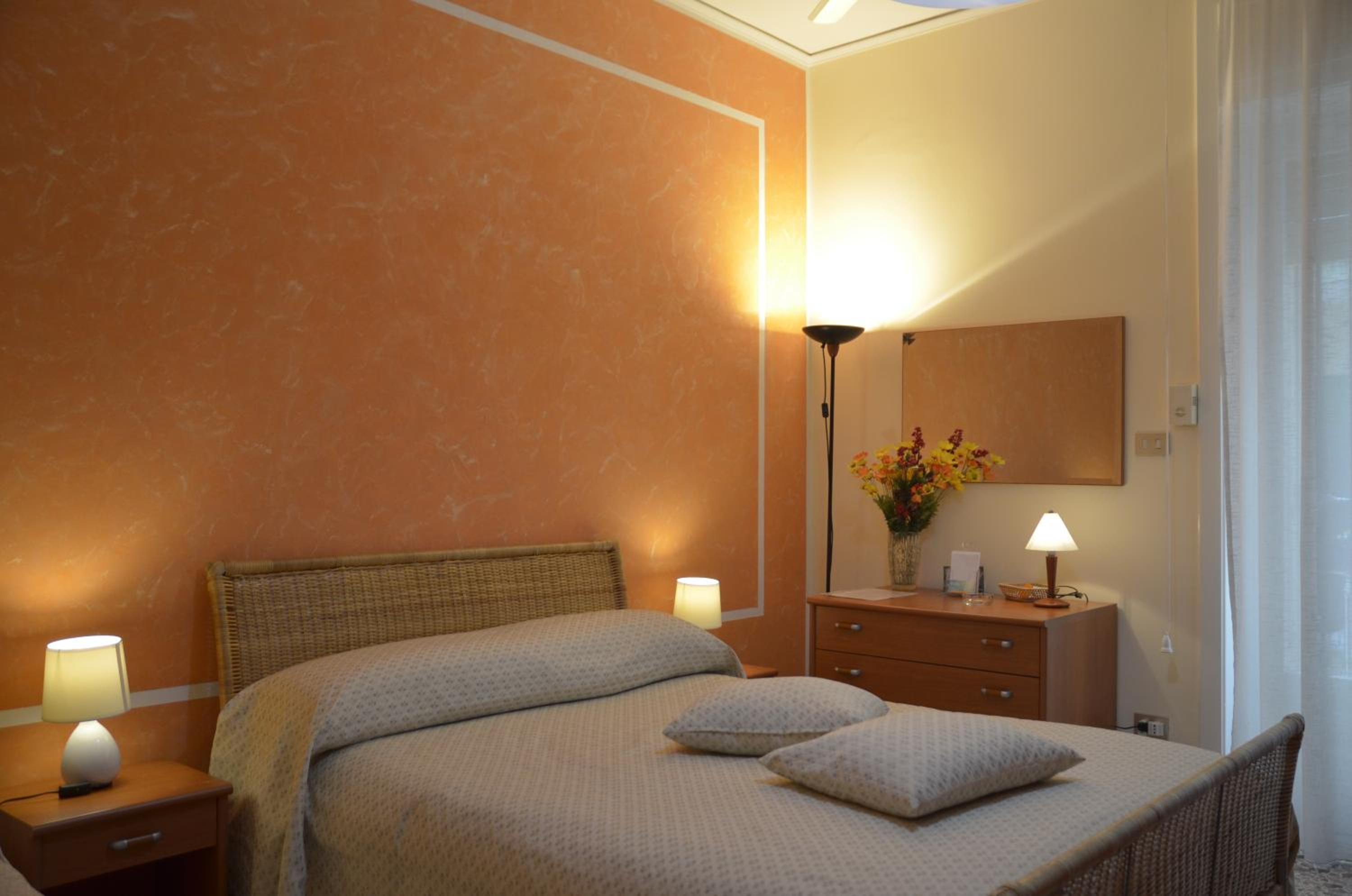 Triple Room with Private External Bathroom