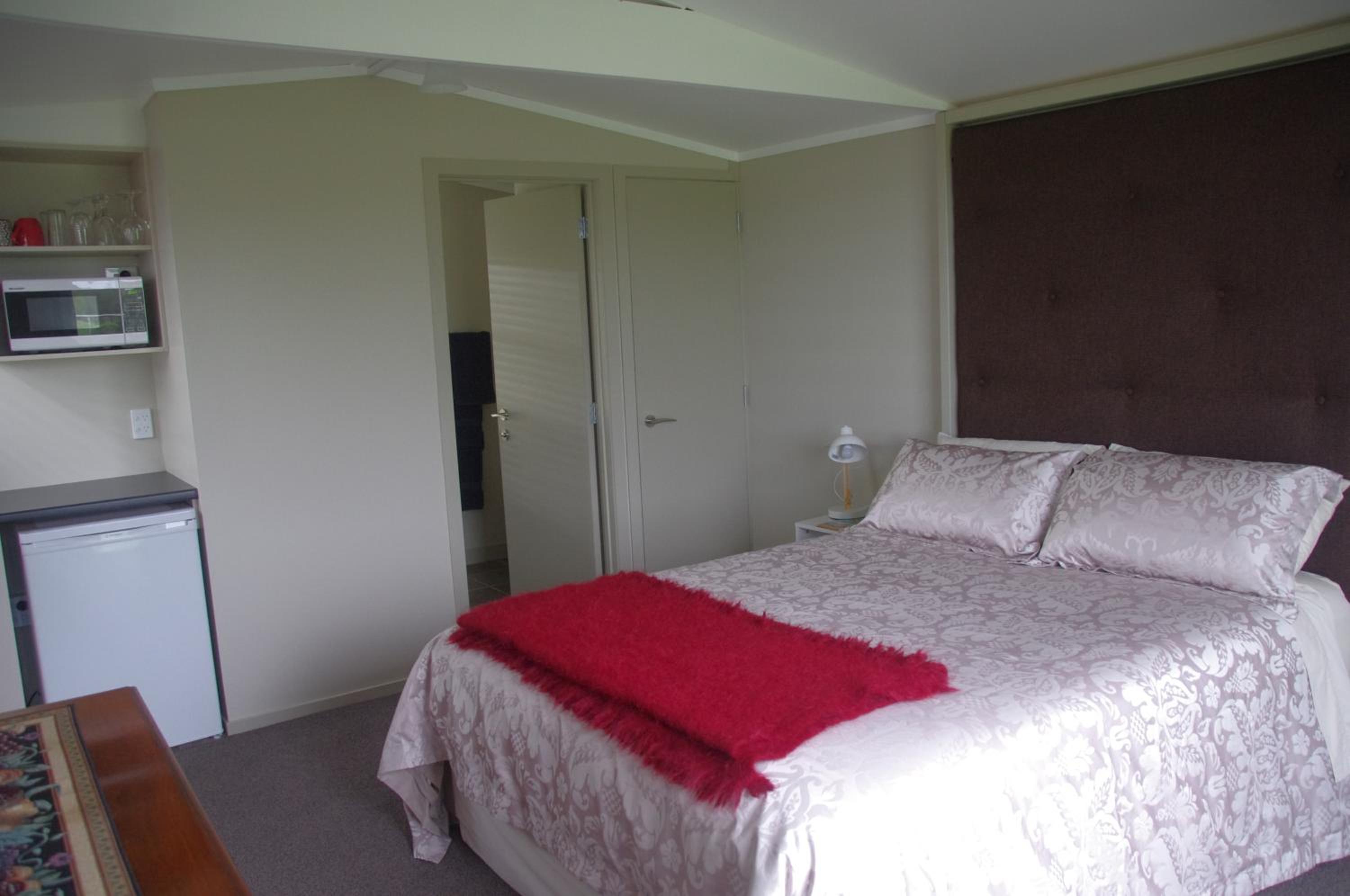 Queen Room with Garden View photo 2