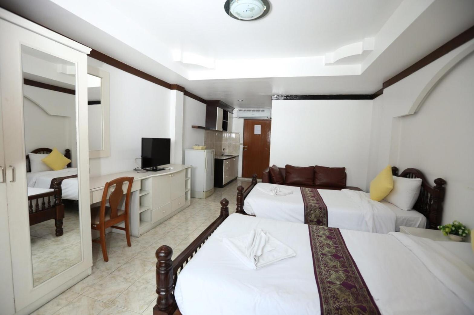 Superior Twin Room photo 2