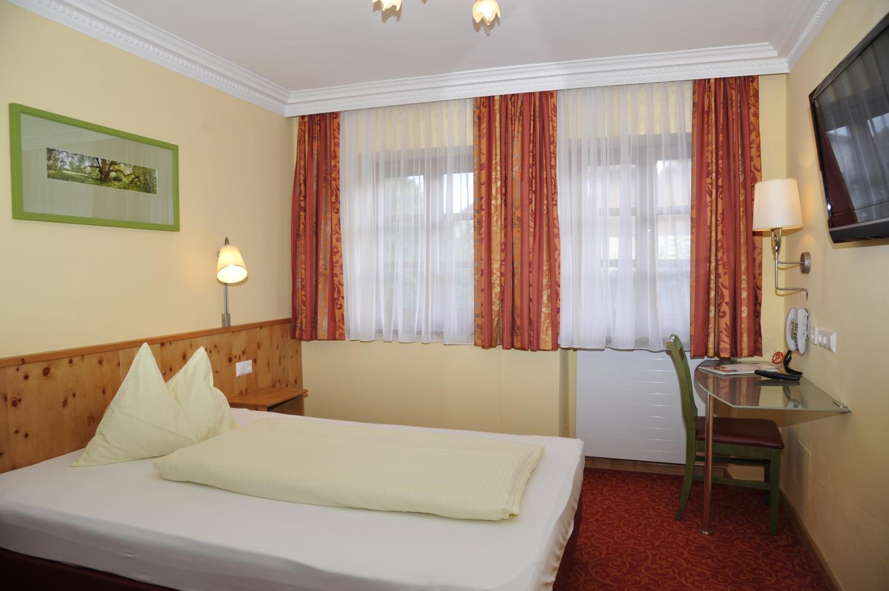 Single Room photo 1
