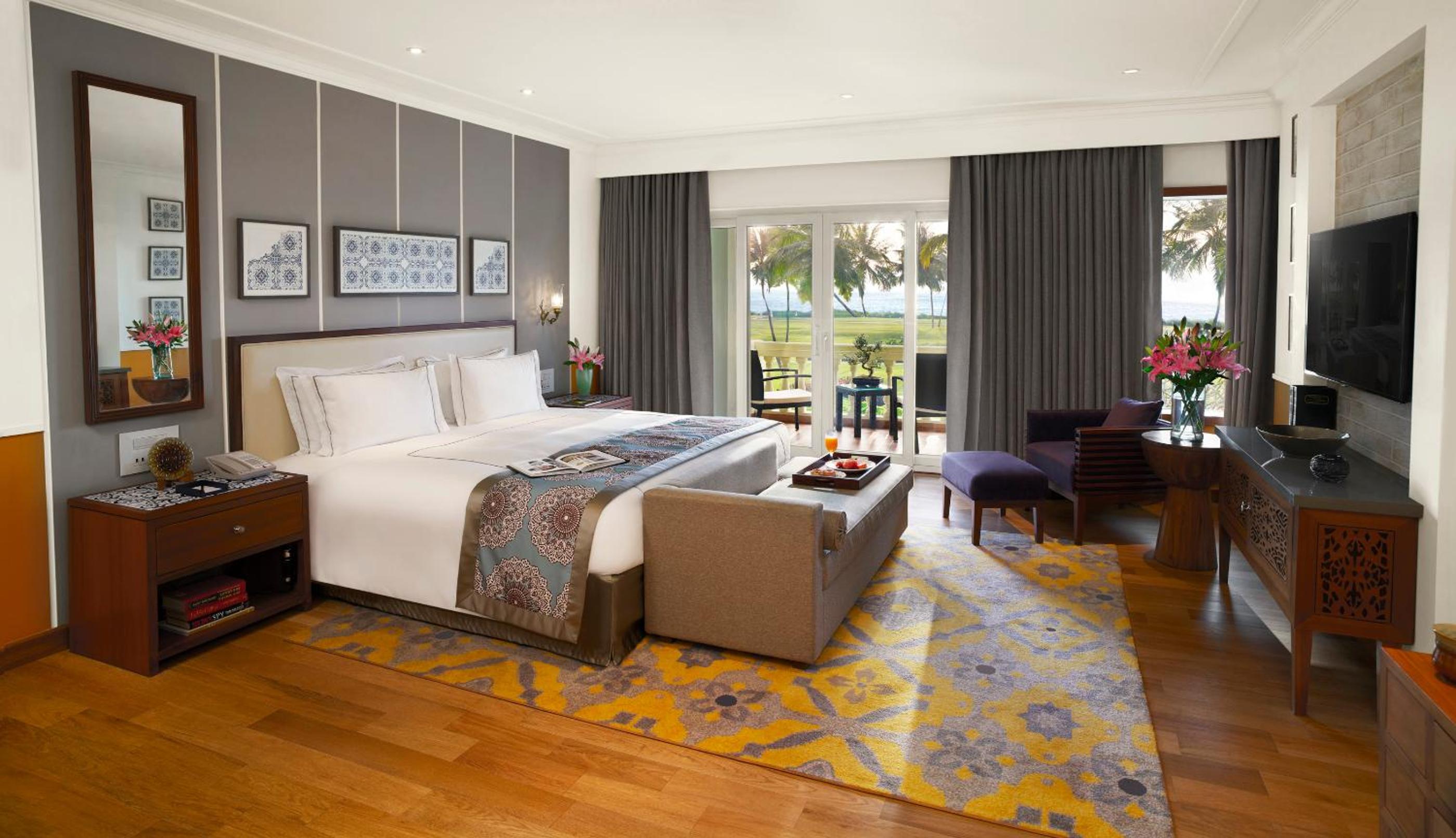Luxury Suite Luxury Suite