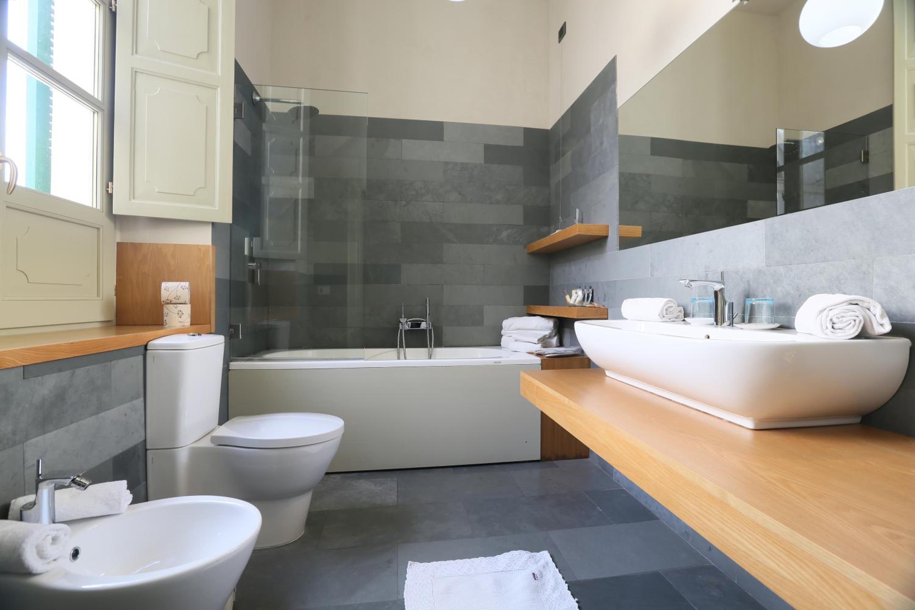Junior Suite with Terrace photo 2