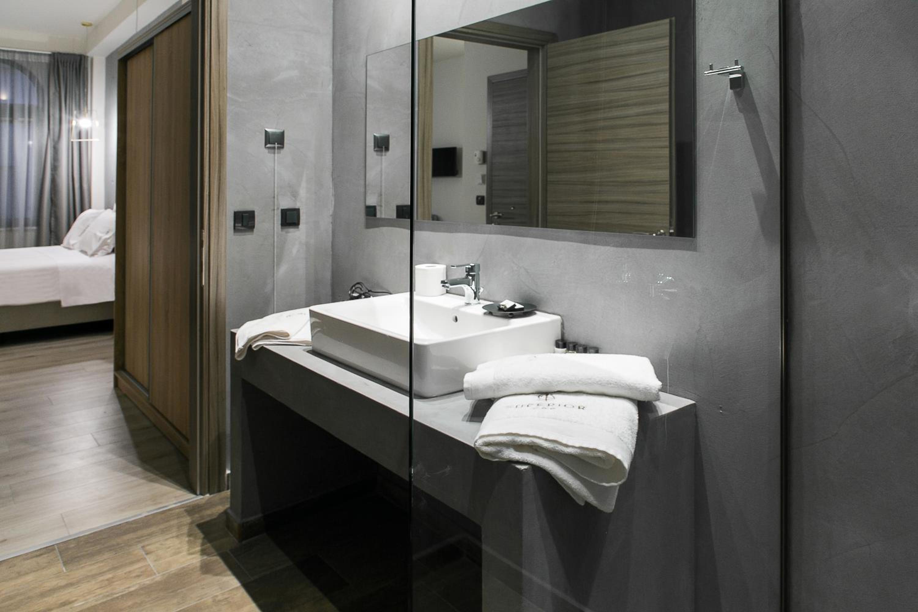 Superior Queen Room photo 2
