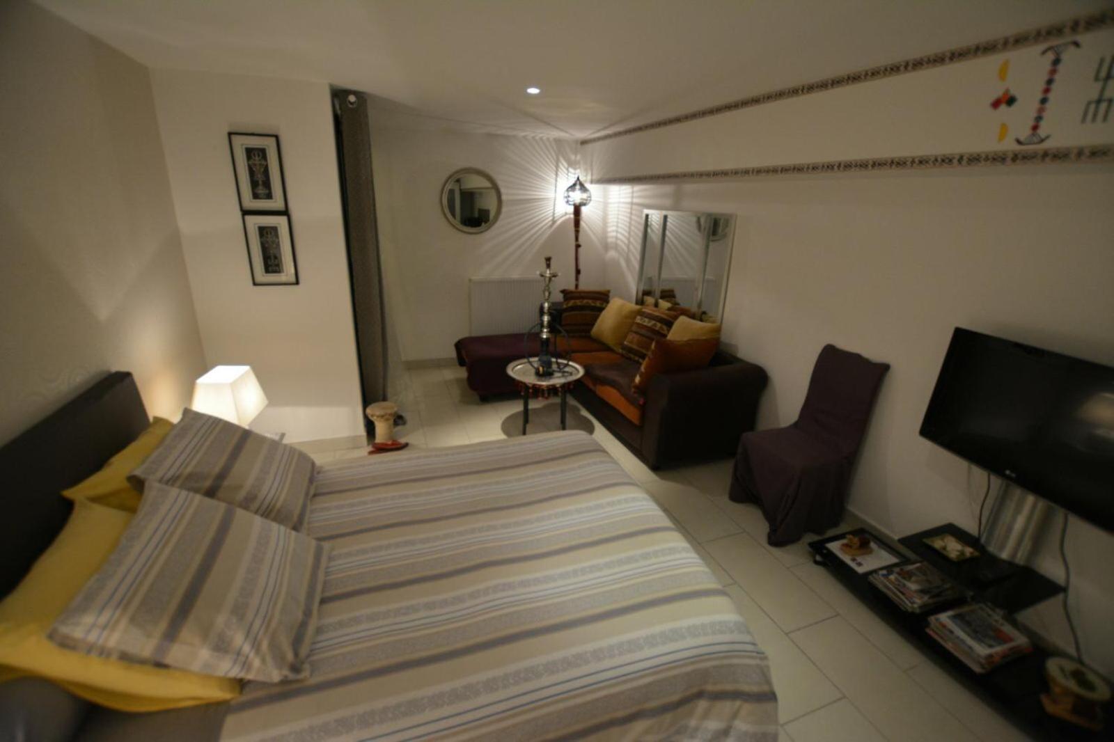 Double Room - Disability Access photo 3