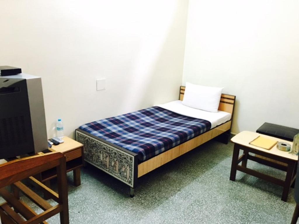 Budget Single Room photo 2