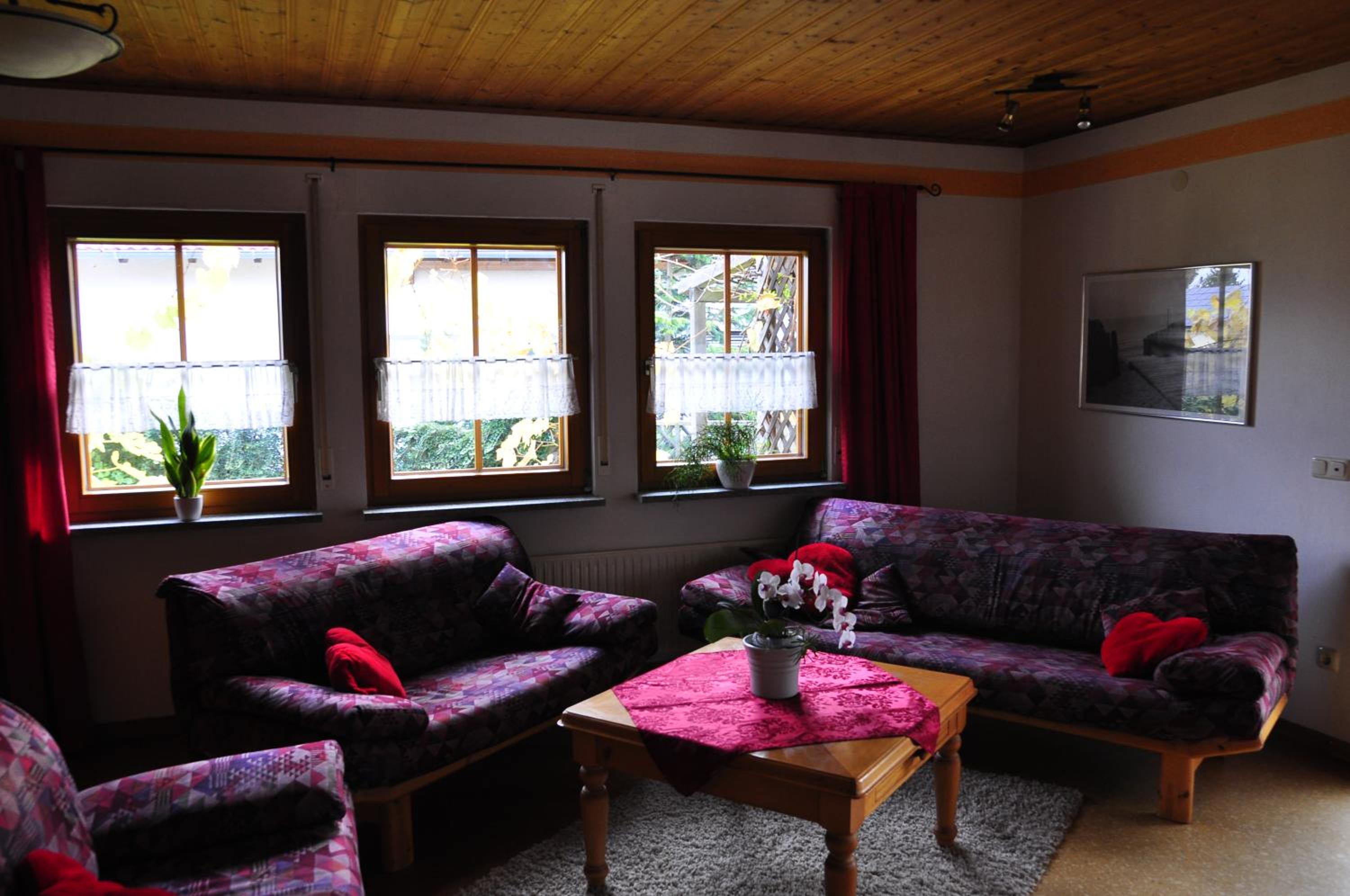 Apartment - Ground Floor photo 2