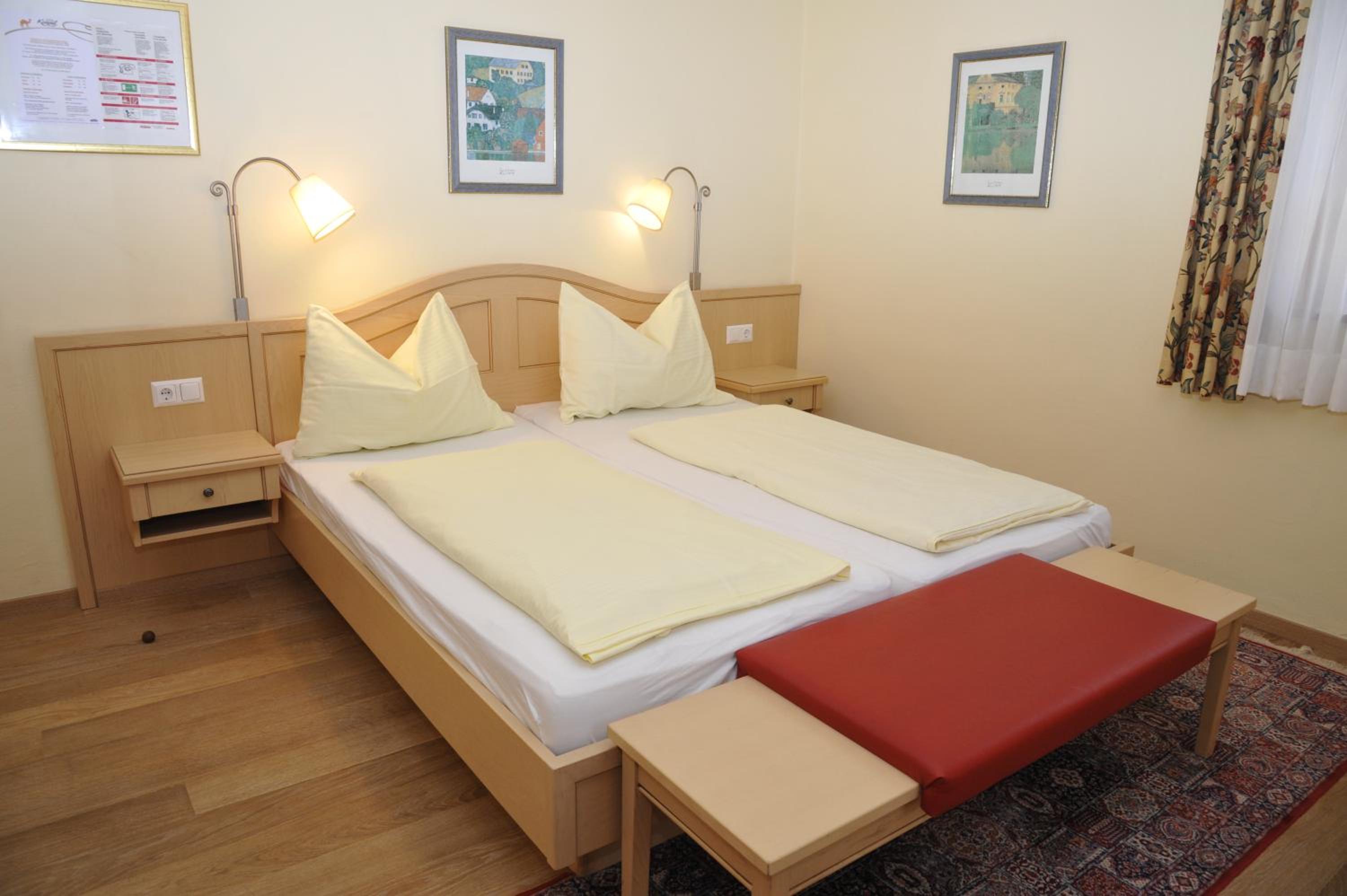 Double Room - Photo 4