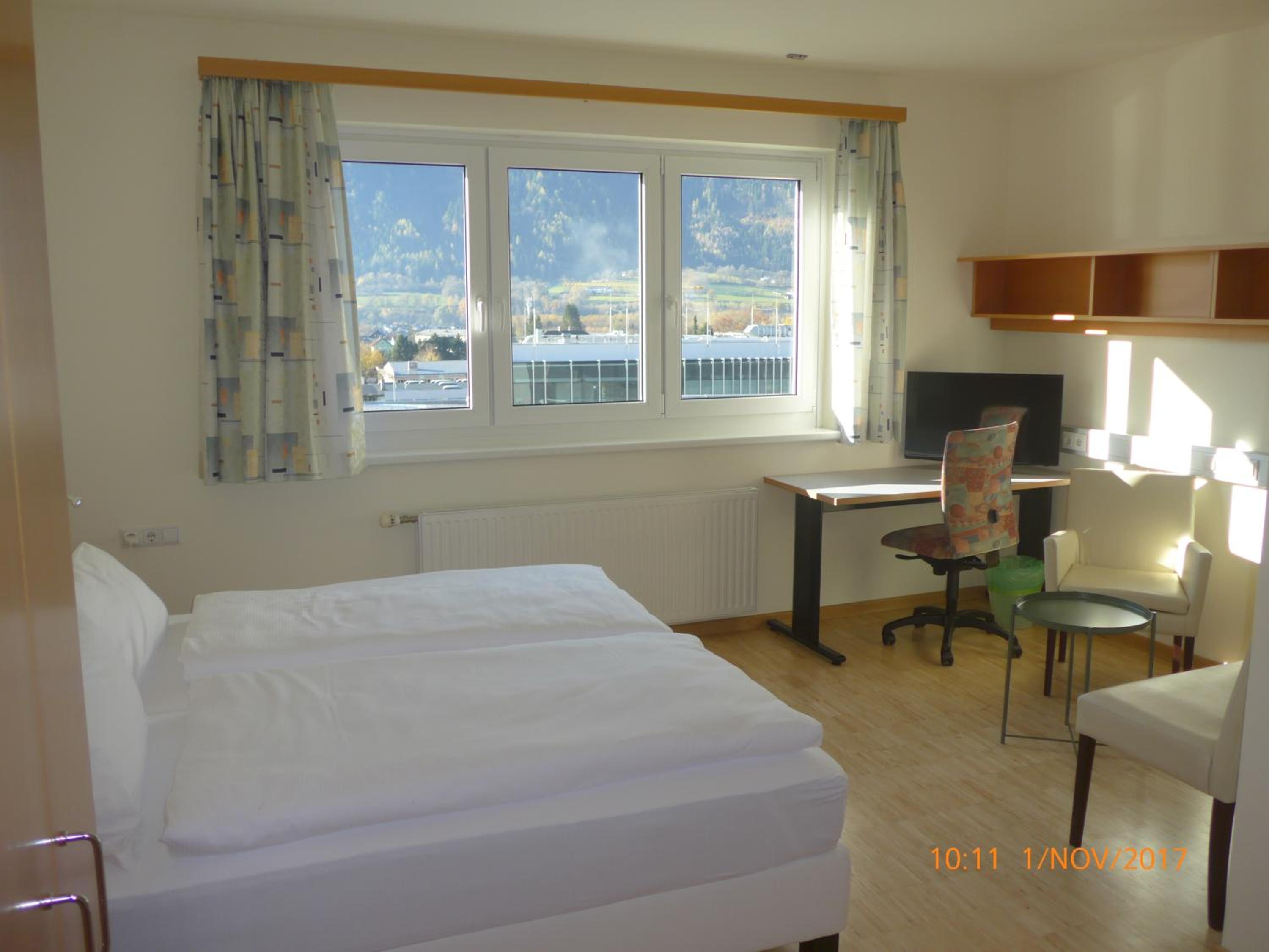 Double Room - Photo 2