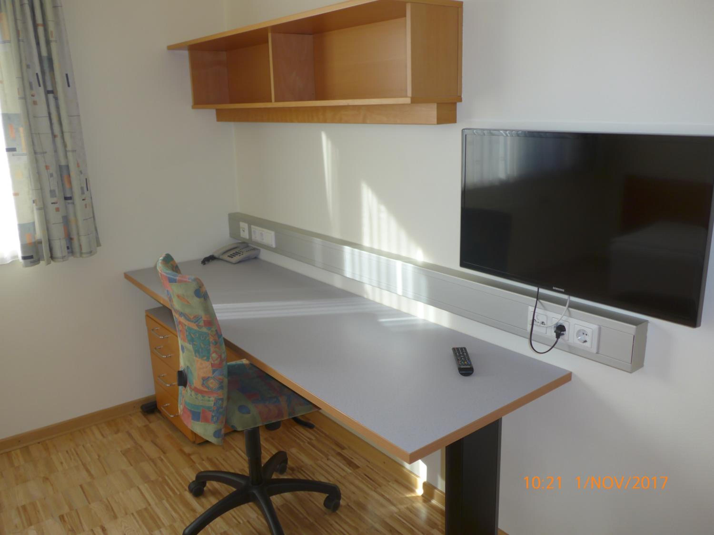 Single Room photo 3