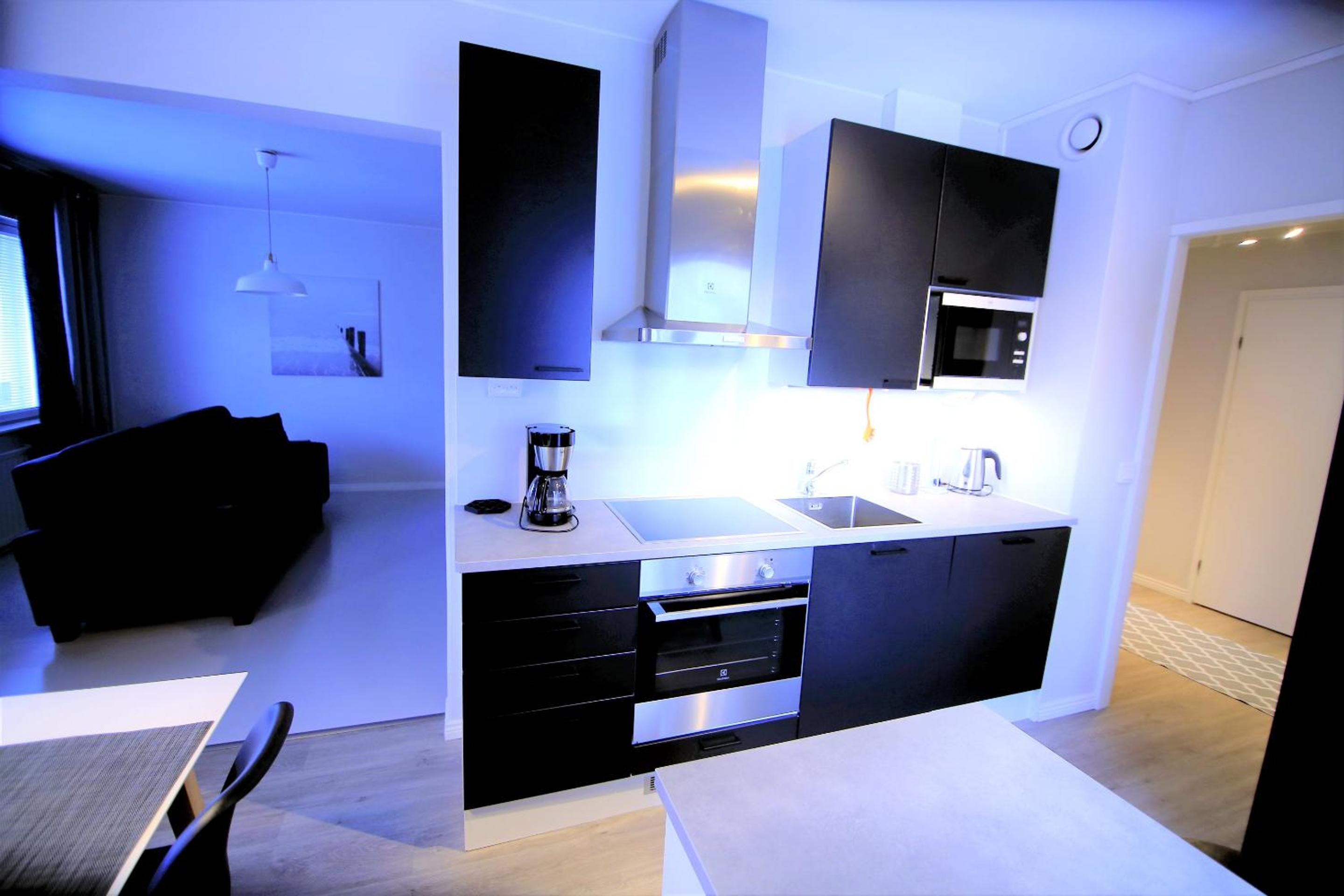 Two-Bedroom Apartment - Photo 13