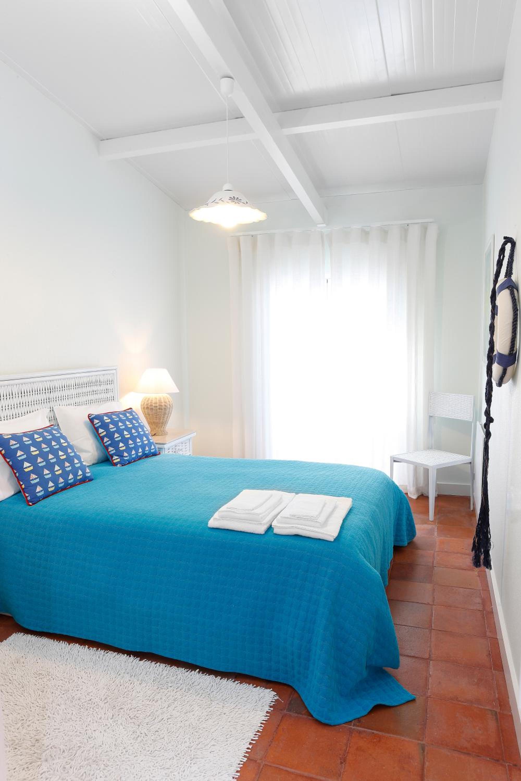 Four-Bedroom House photo 2
