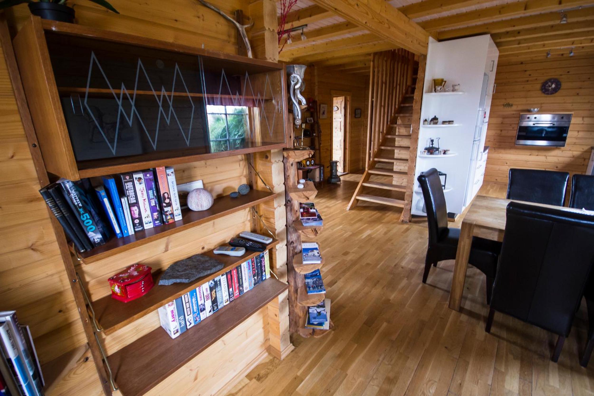 Twin Room with Shared Bathroom