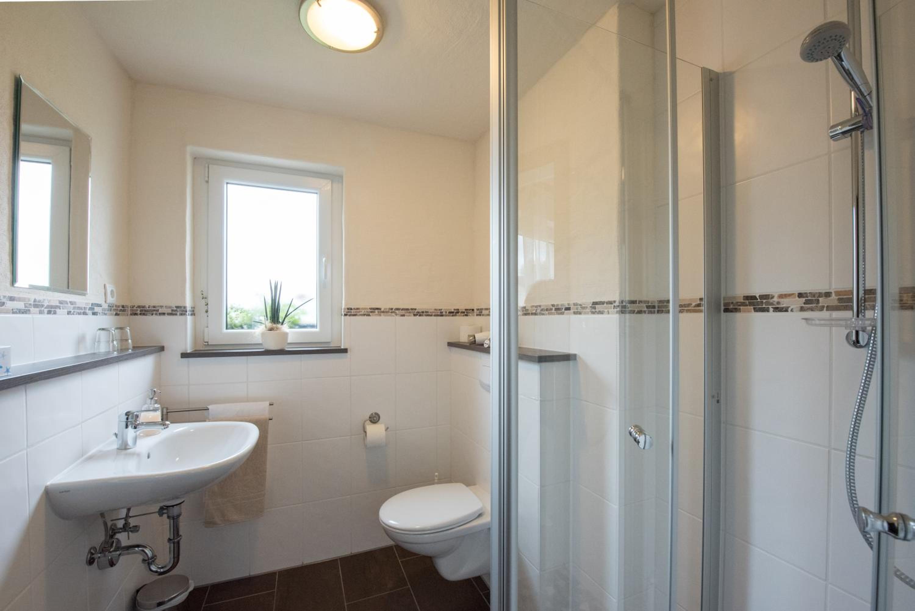Double Room with Private Bathroom photo 1