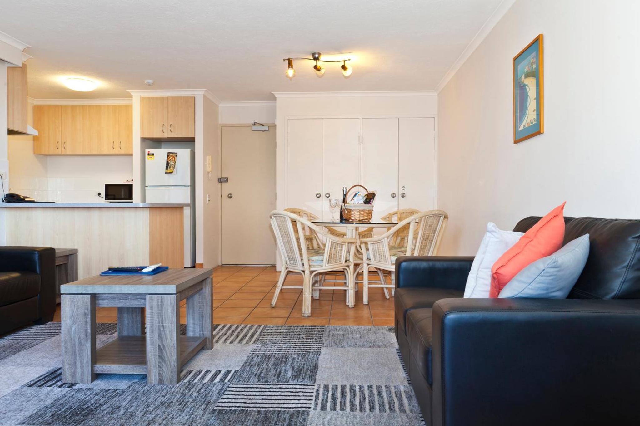 One-Bedroom Apartment - Photo 5