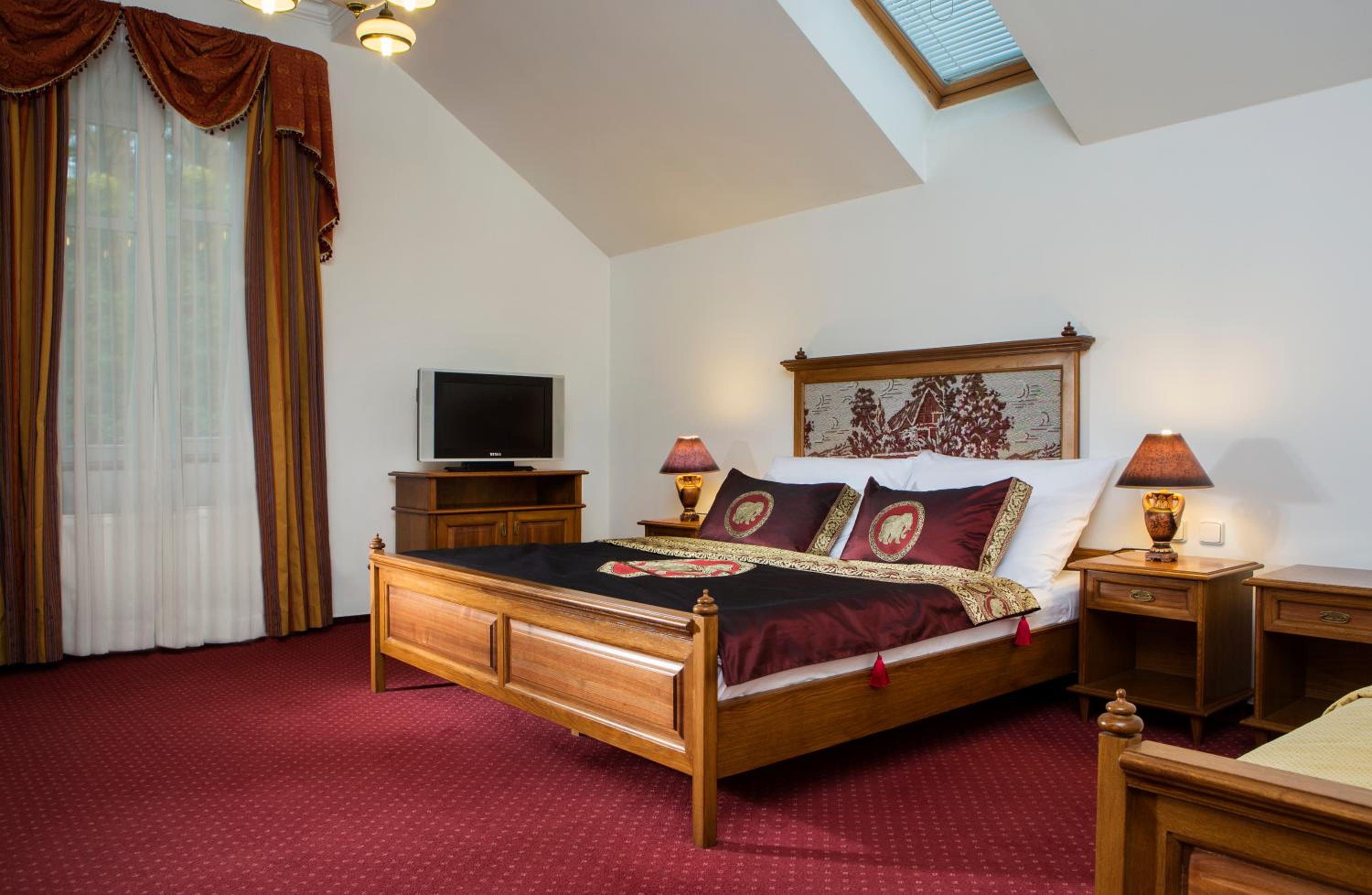 Deluxe Double or Twin Room photo 3