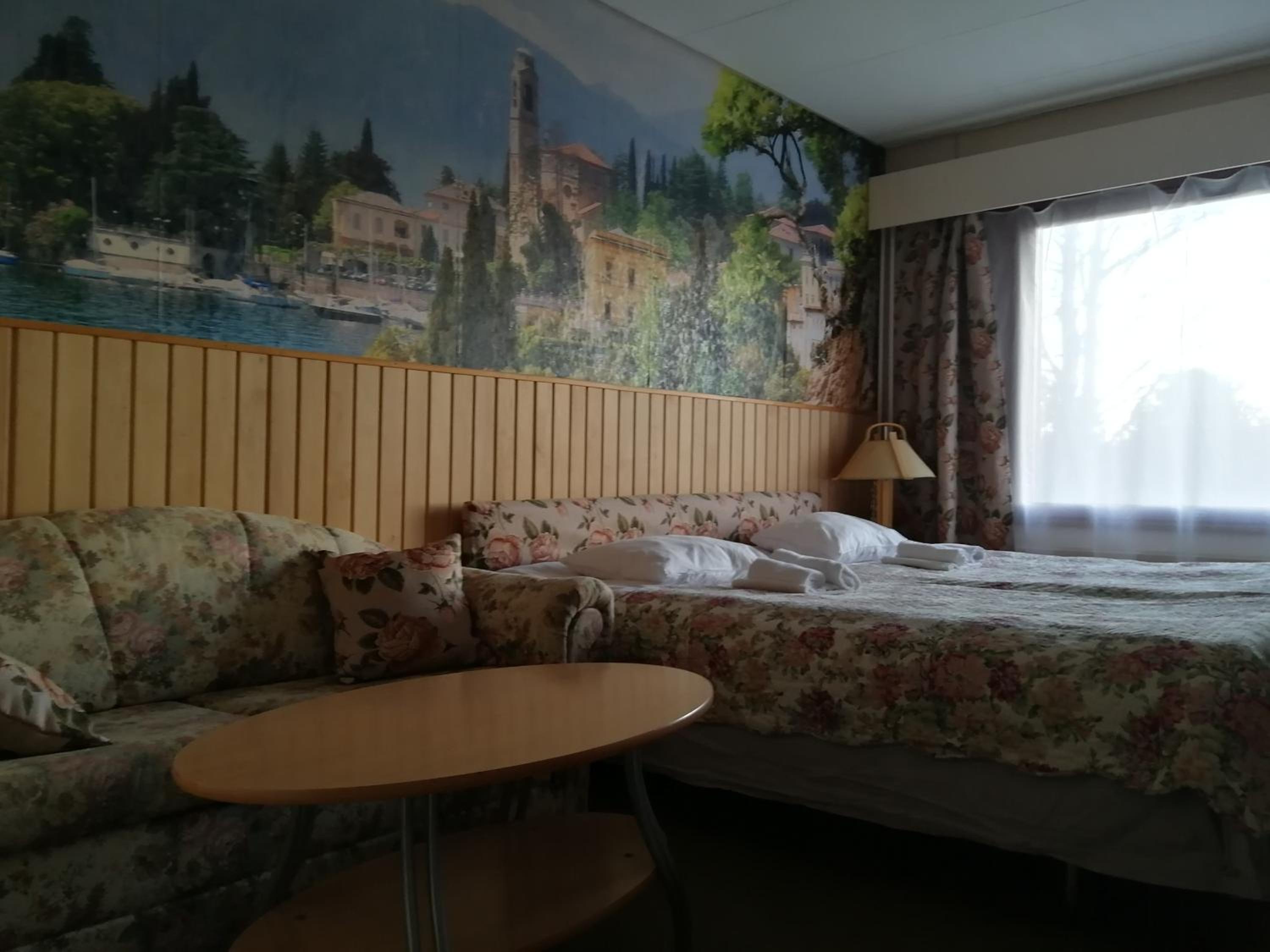 Superior Double or Twin Room - Photo 16