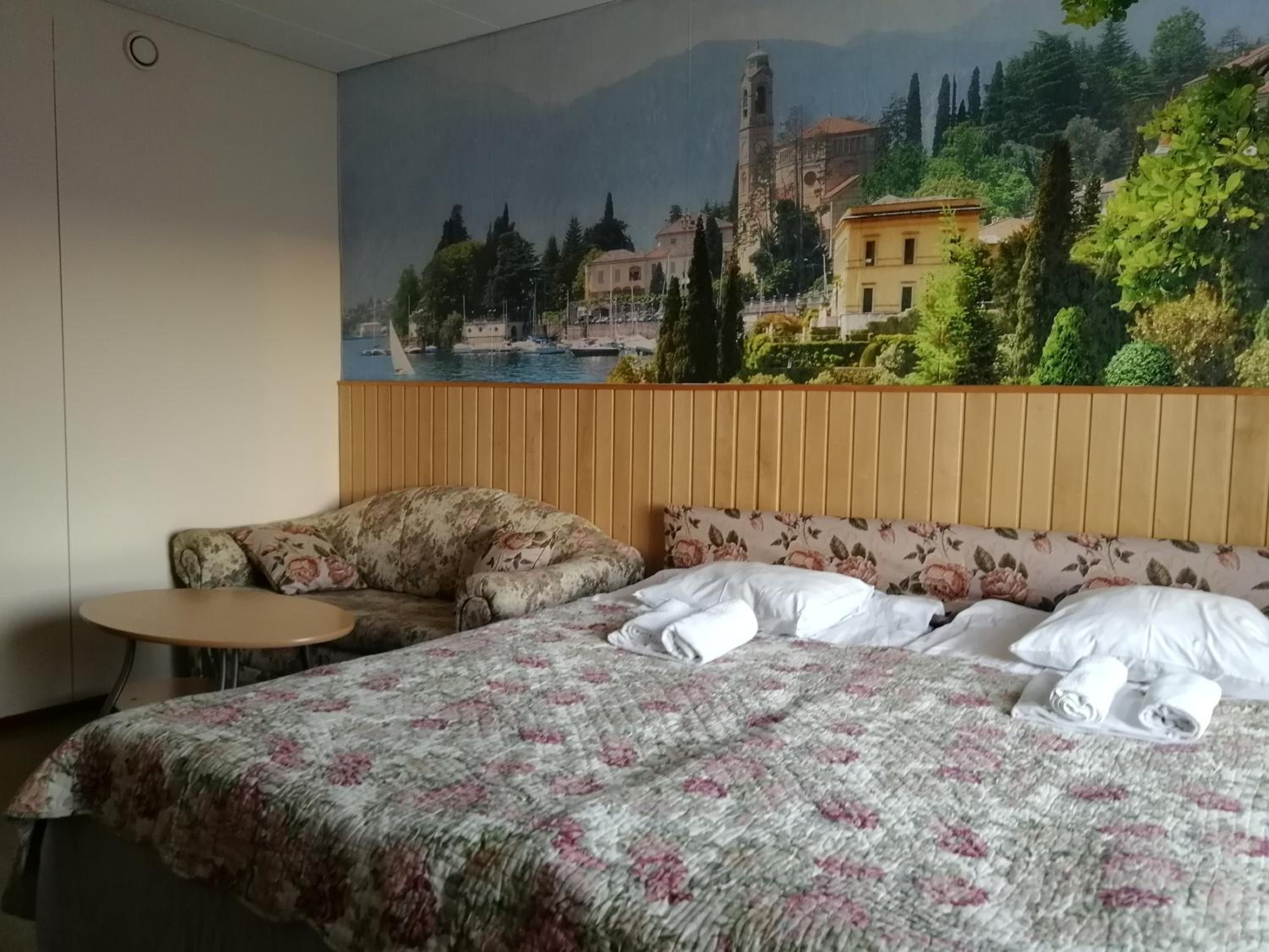 Superior Double or Twin Room - Photo 17