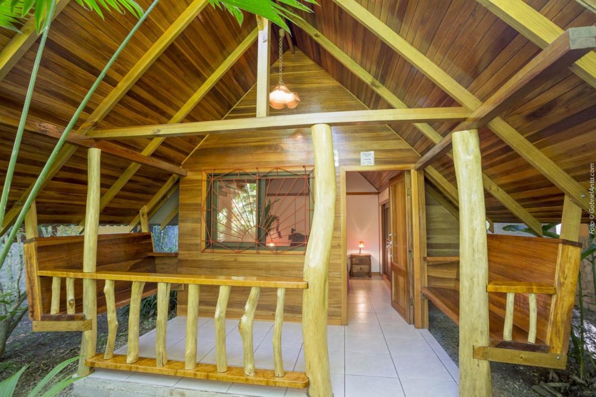 Bungalow Double with Garden View and A/C photo 2