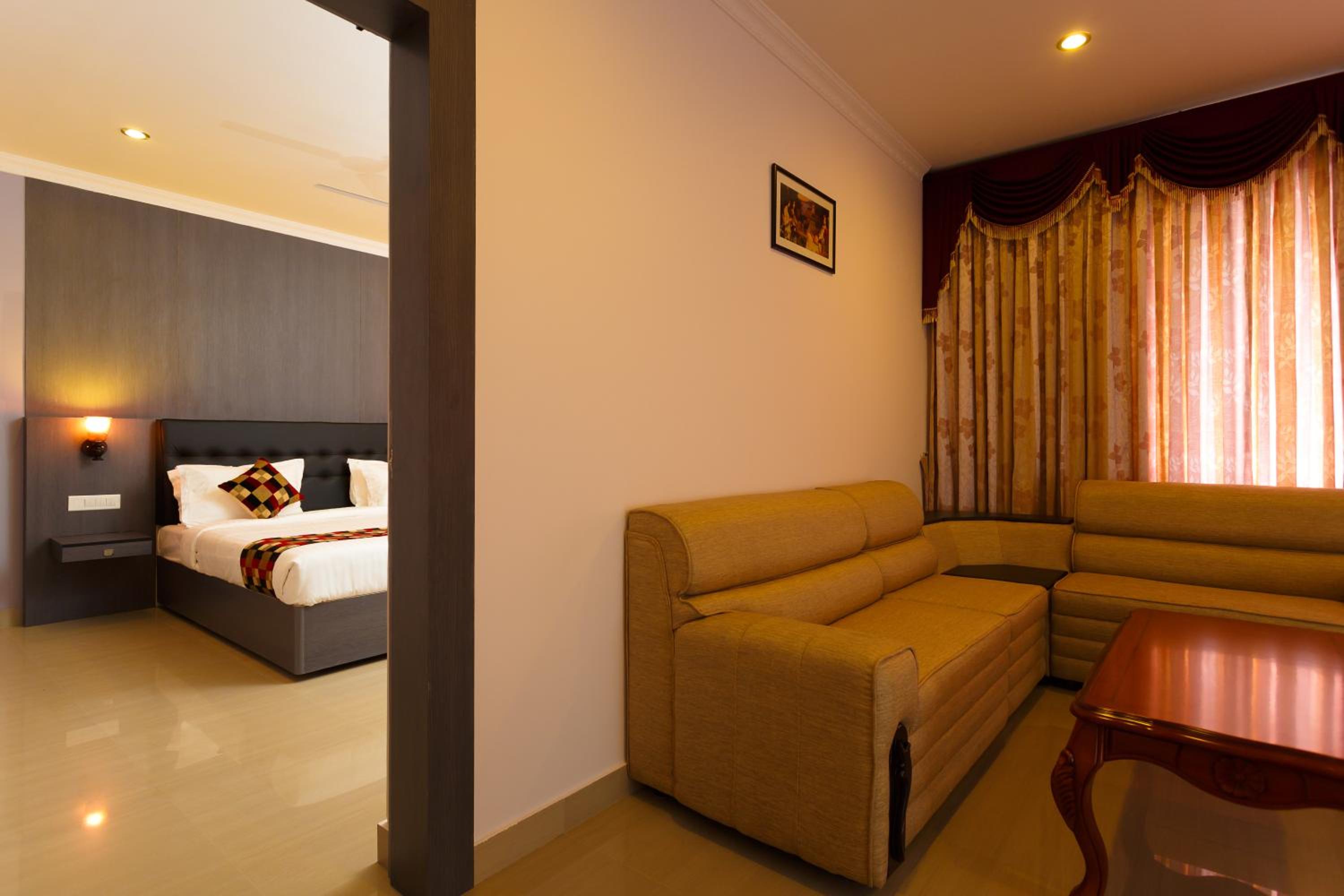 Deluxe Suite photo 1